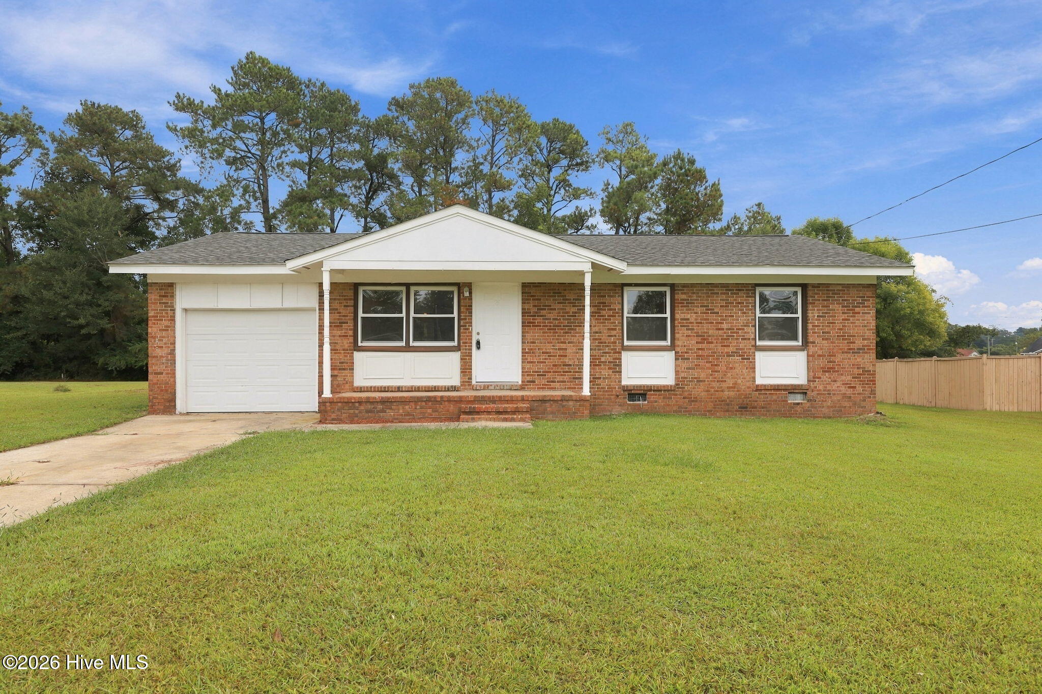25 Yorkshire Drive Property Photo 1