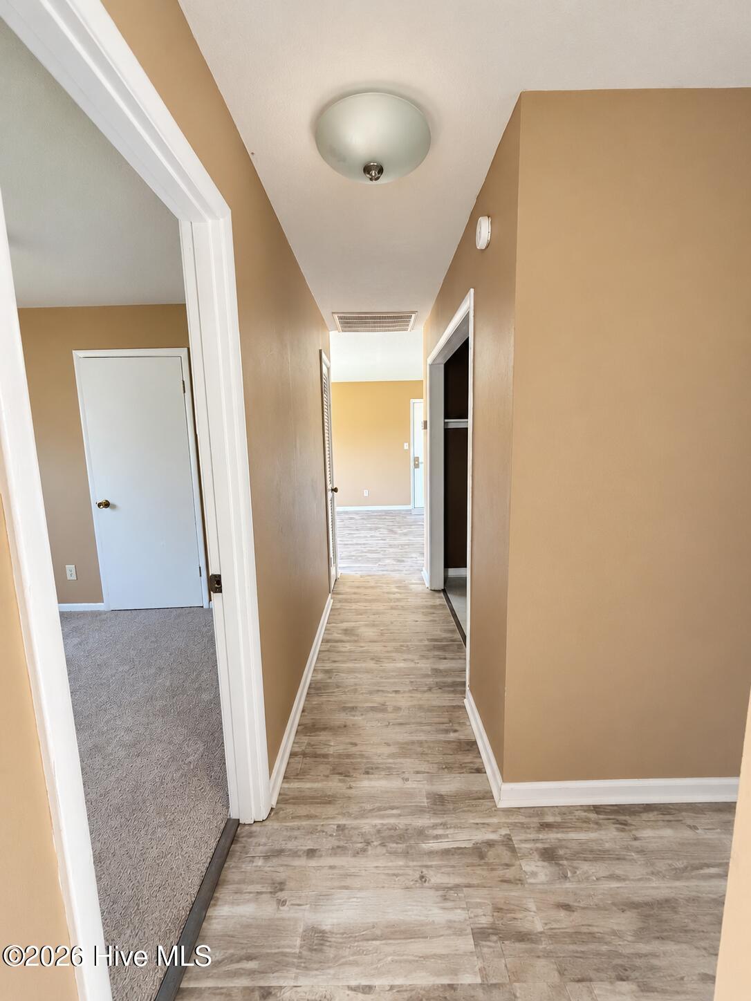 25 Yorkshire Drive Property Photo 3