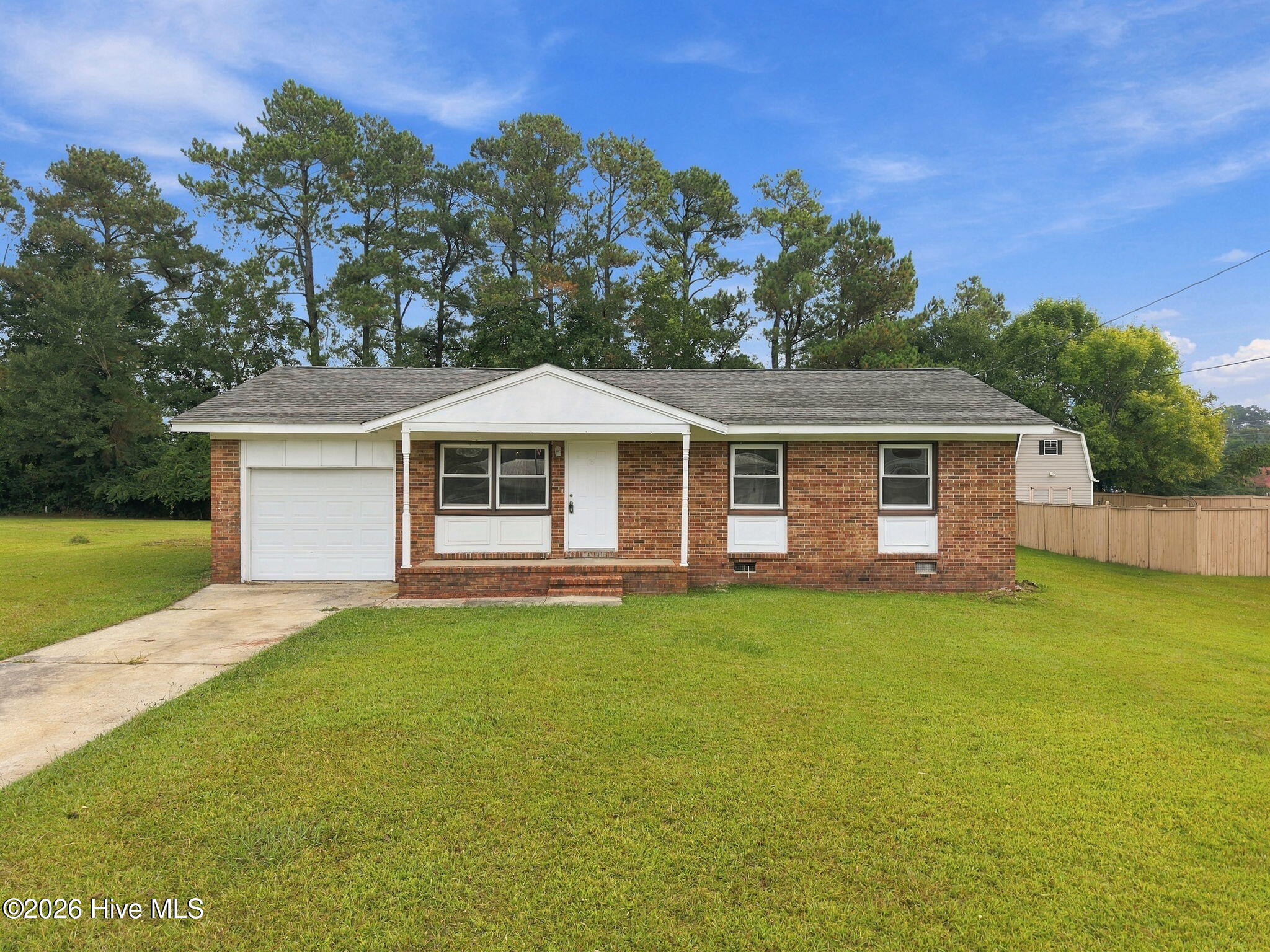 25 Yorkshire Drive Property Photo 4