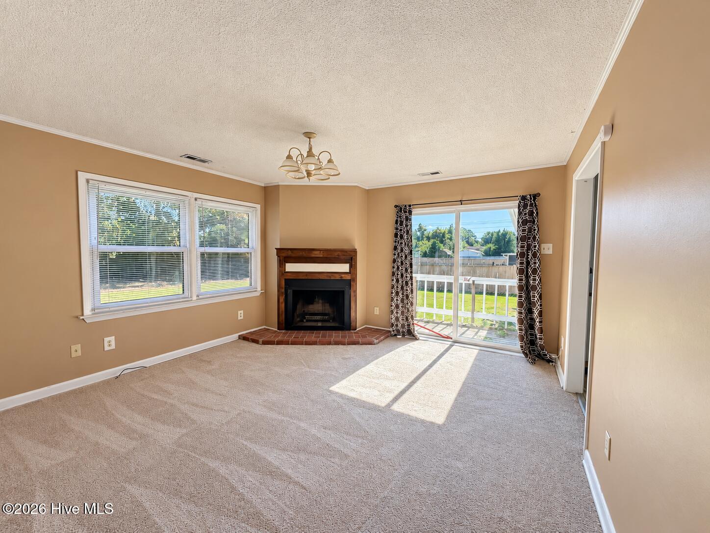 25 Yorkshire Drive Property Photo 7