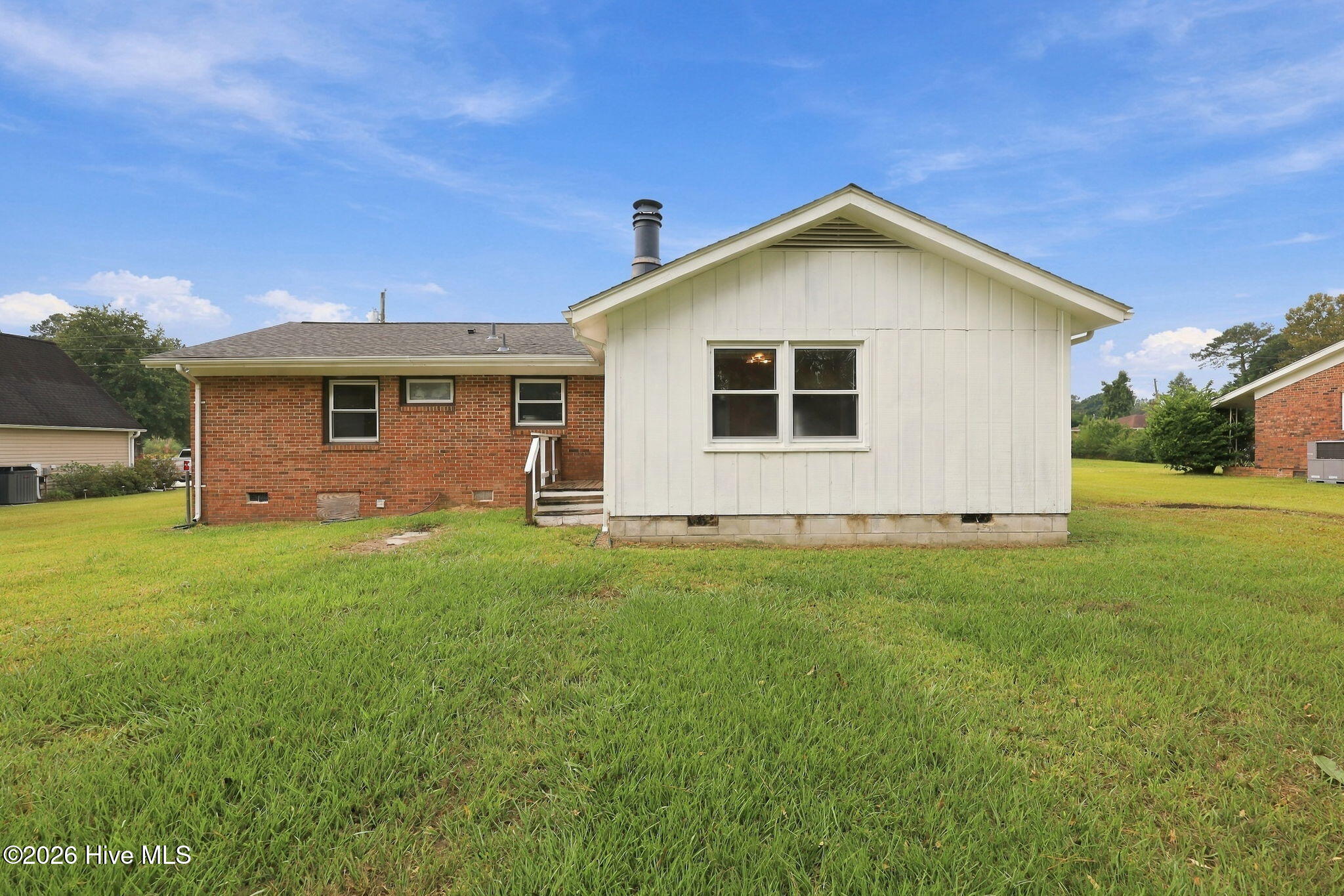 25 Yorkshire Drive Property Photo 10