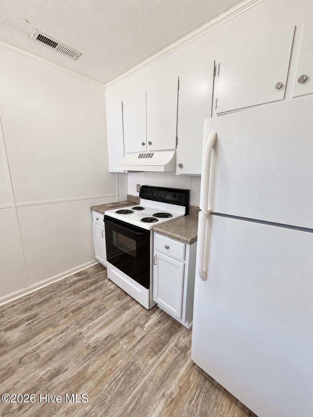 25 Yorkshire Drive Property Photo 14