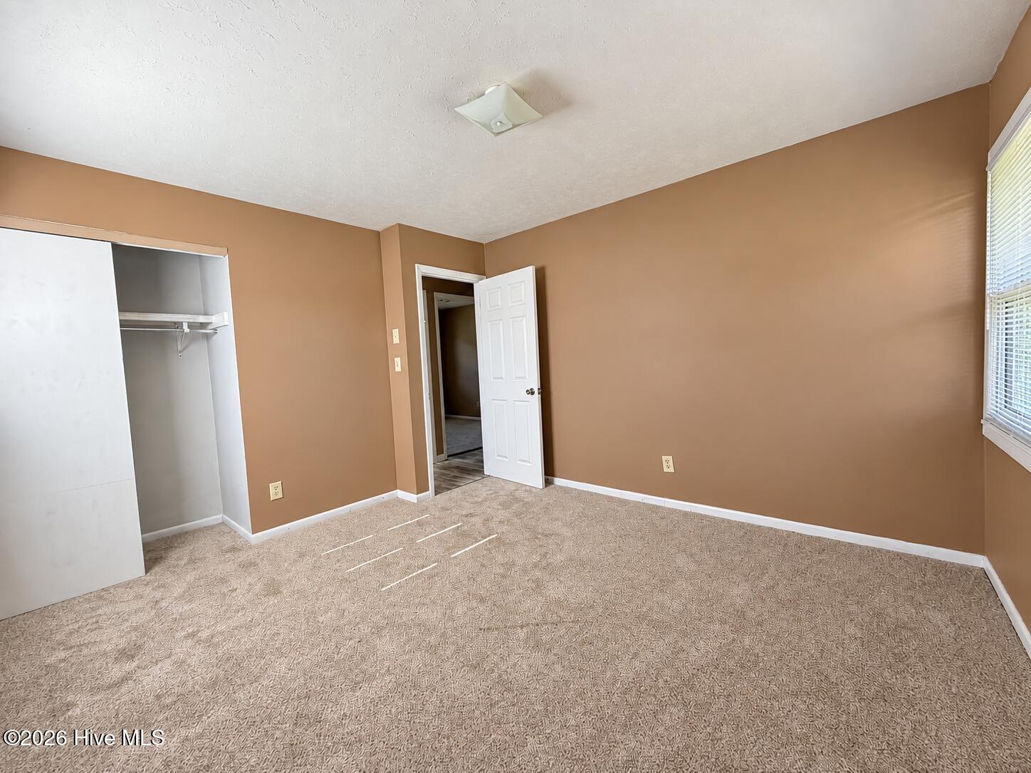 25 Yorkshire Drive Property Photo 18