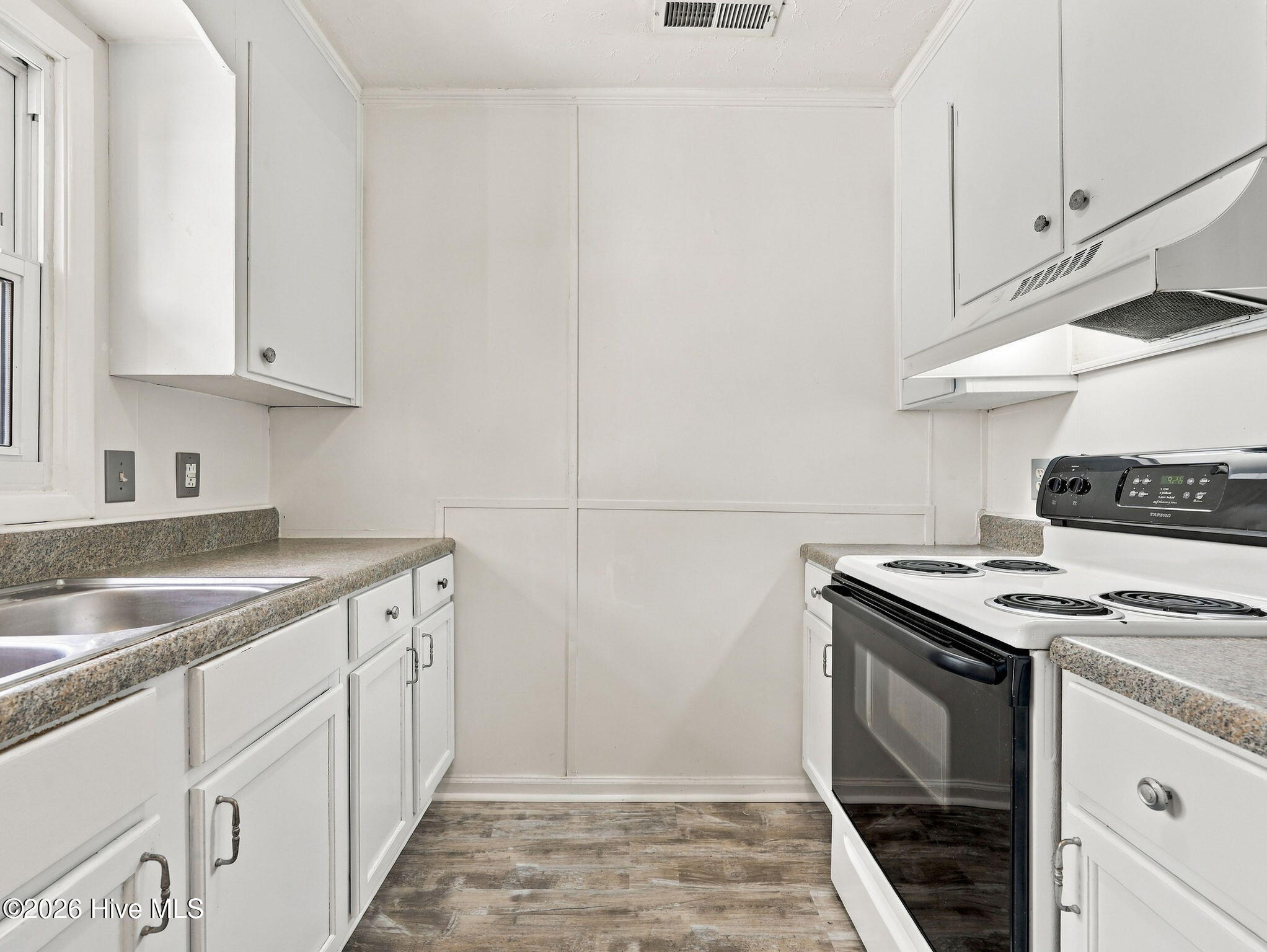 25 Yorkshire Drive Property Photo 21