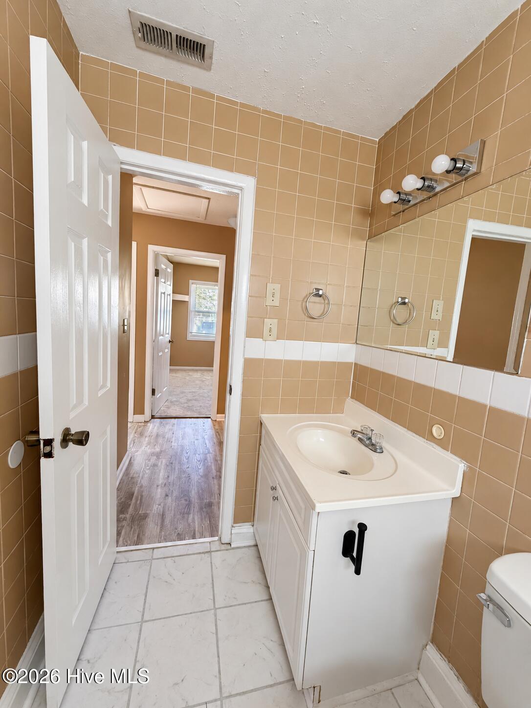 25 Yorkshire Drive Property Photo 23