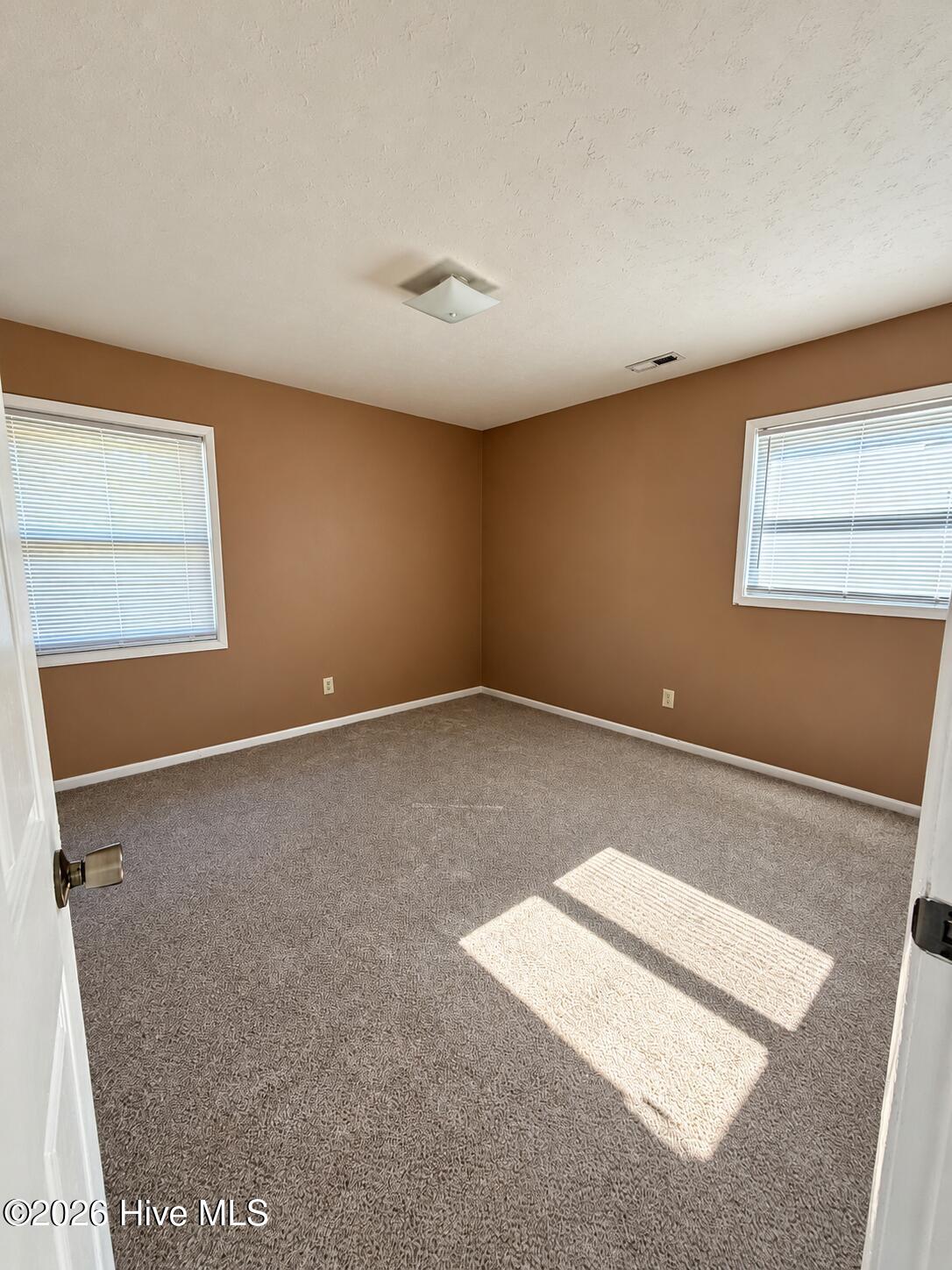 25 Yorkshire Drive Property Photo 25