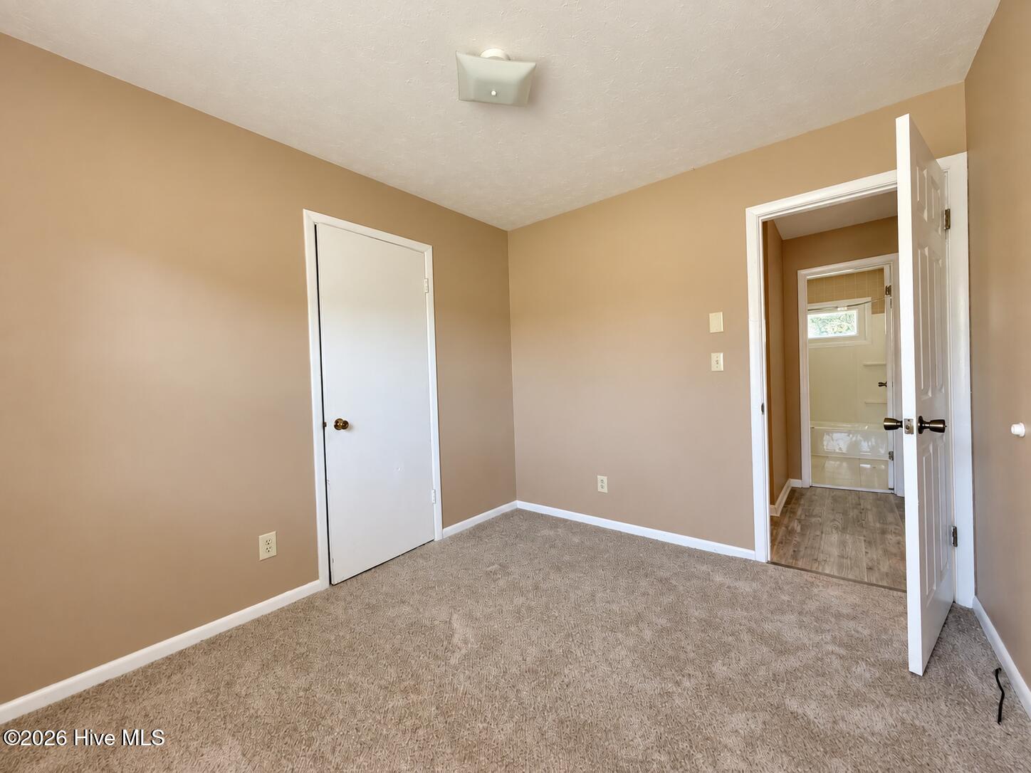 25 Yorkshire Drive Property Photo 27