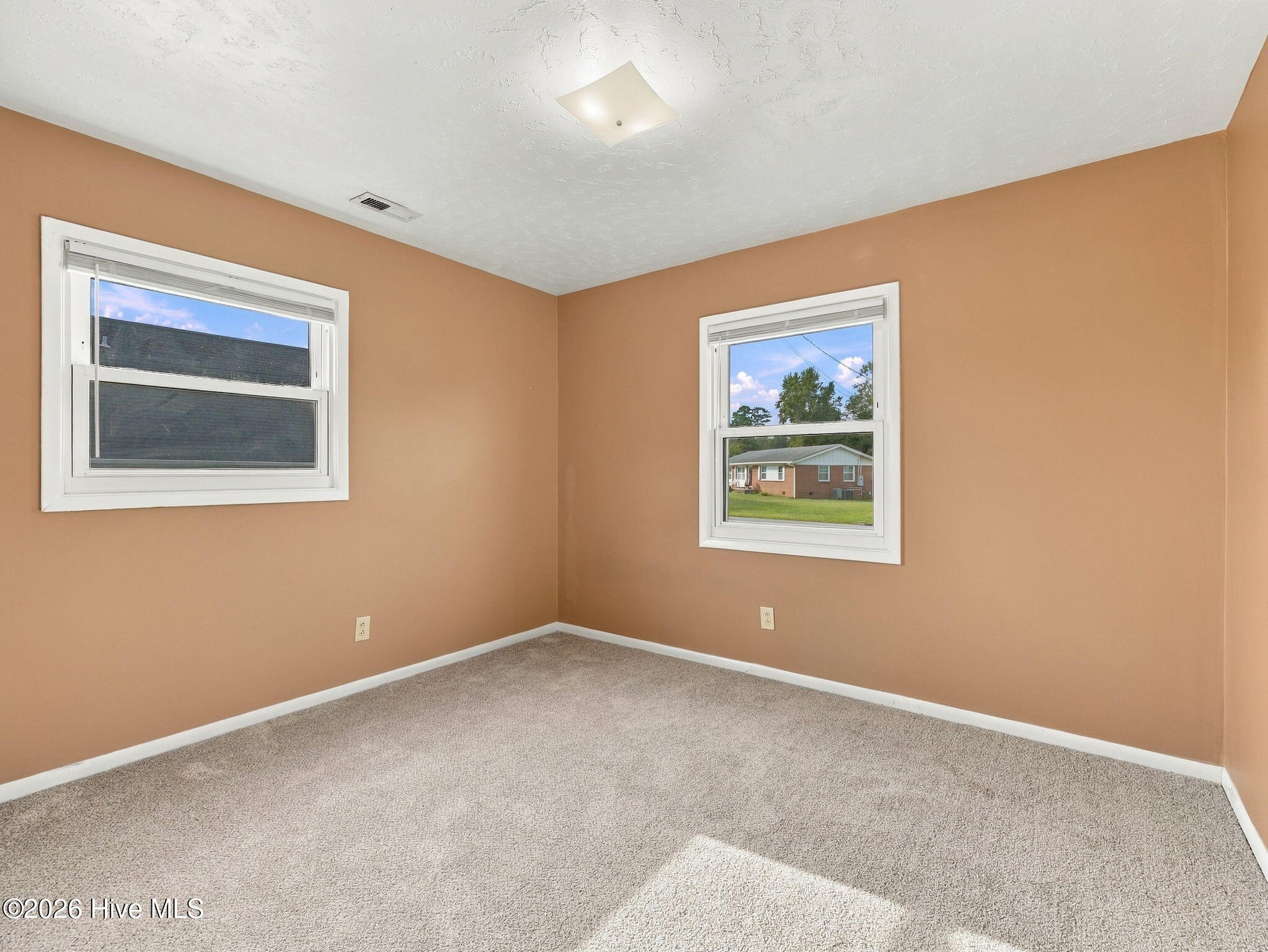25 Yorkshire Drive Property Photo 40