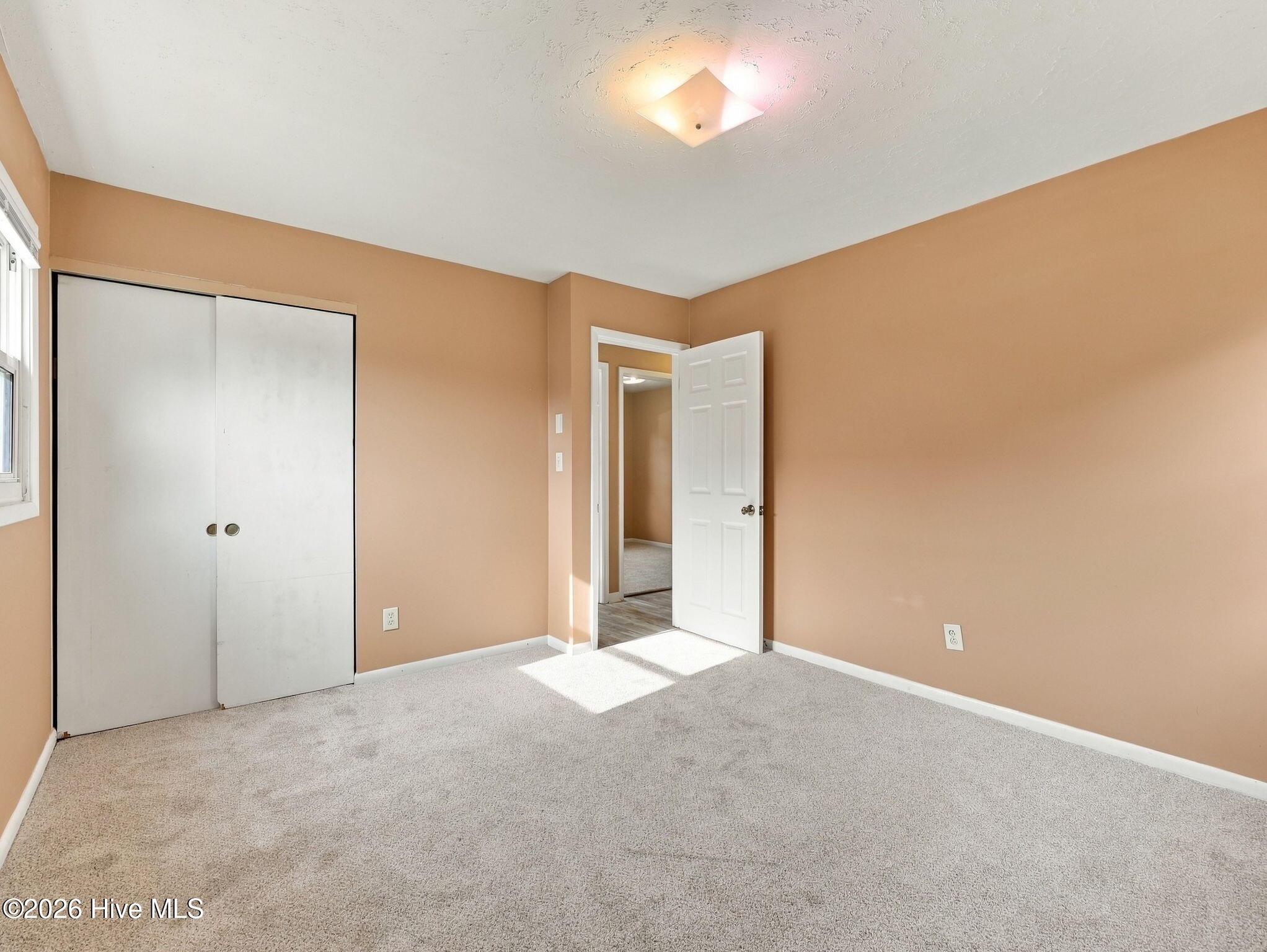 25 Yorkshire Drive Property Photo 44