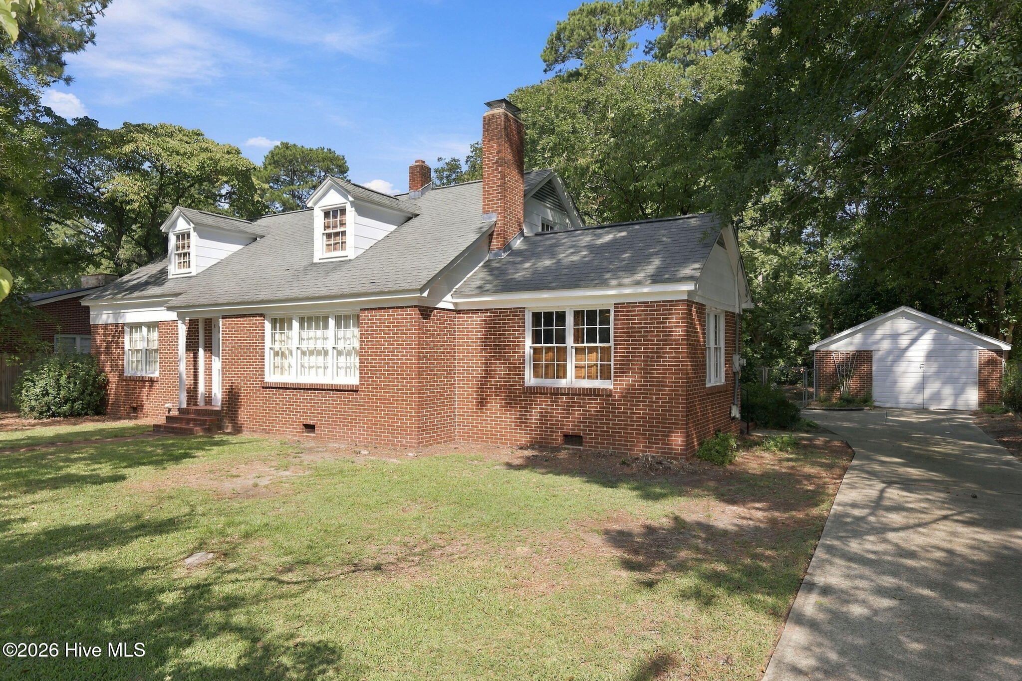 407 Cooper Drive Property Photo 3