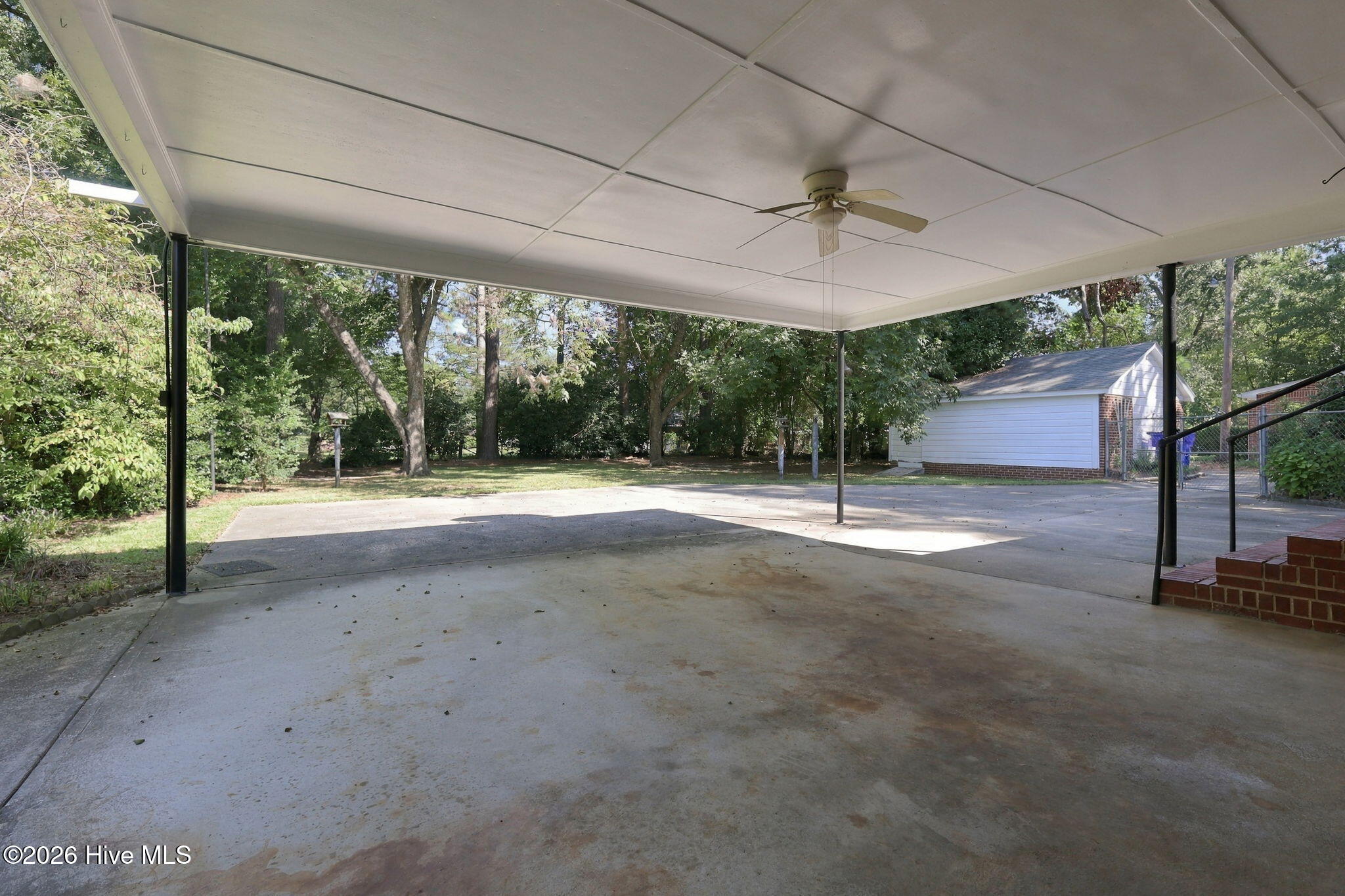 407 Cooper Drive Property Photo 6