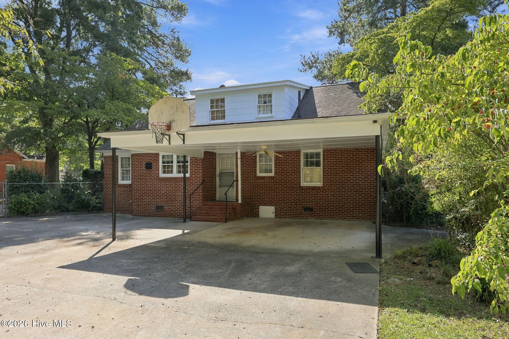 407 Cooper Drive Property Photo 8