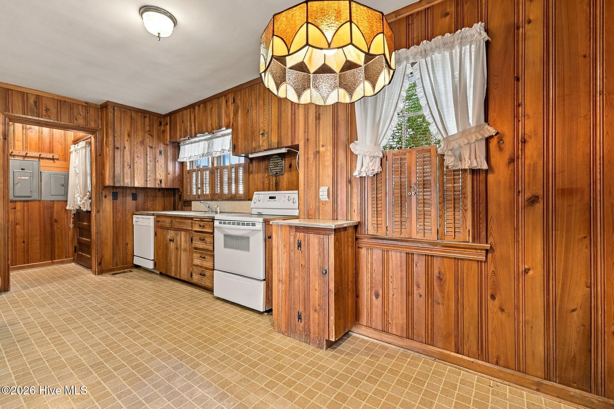407 Cooper Drive Property Photo 23