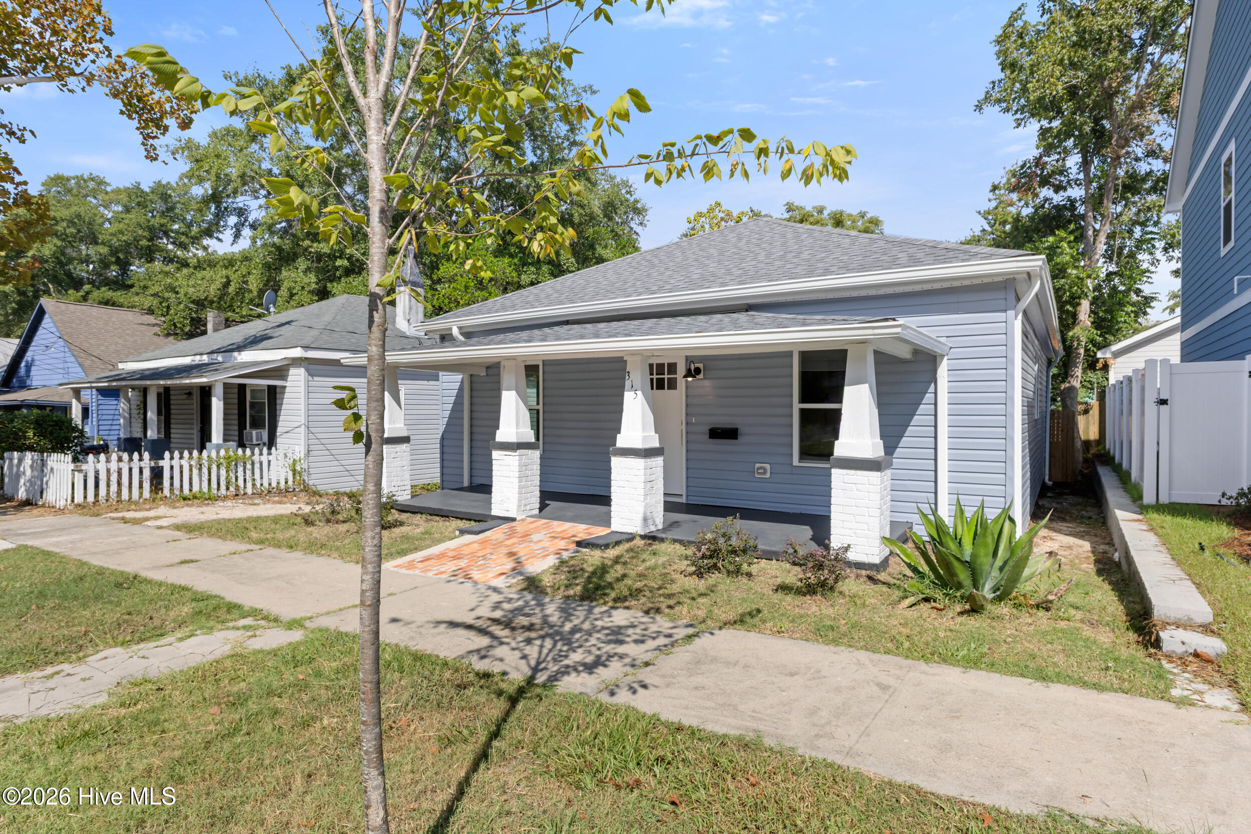 315 Meares Street Property Photo 5