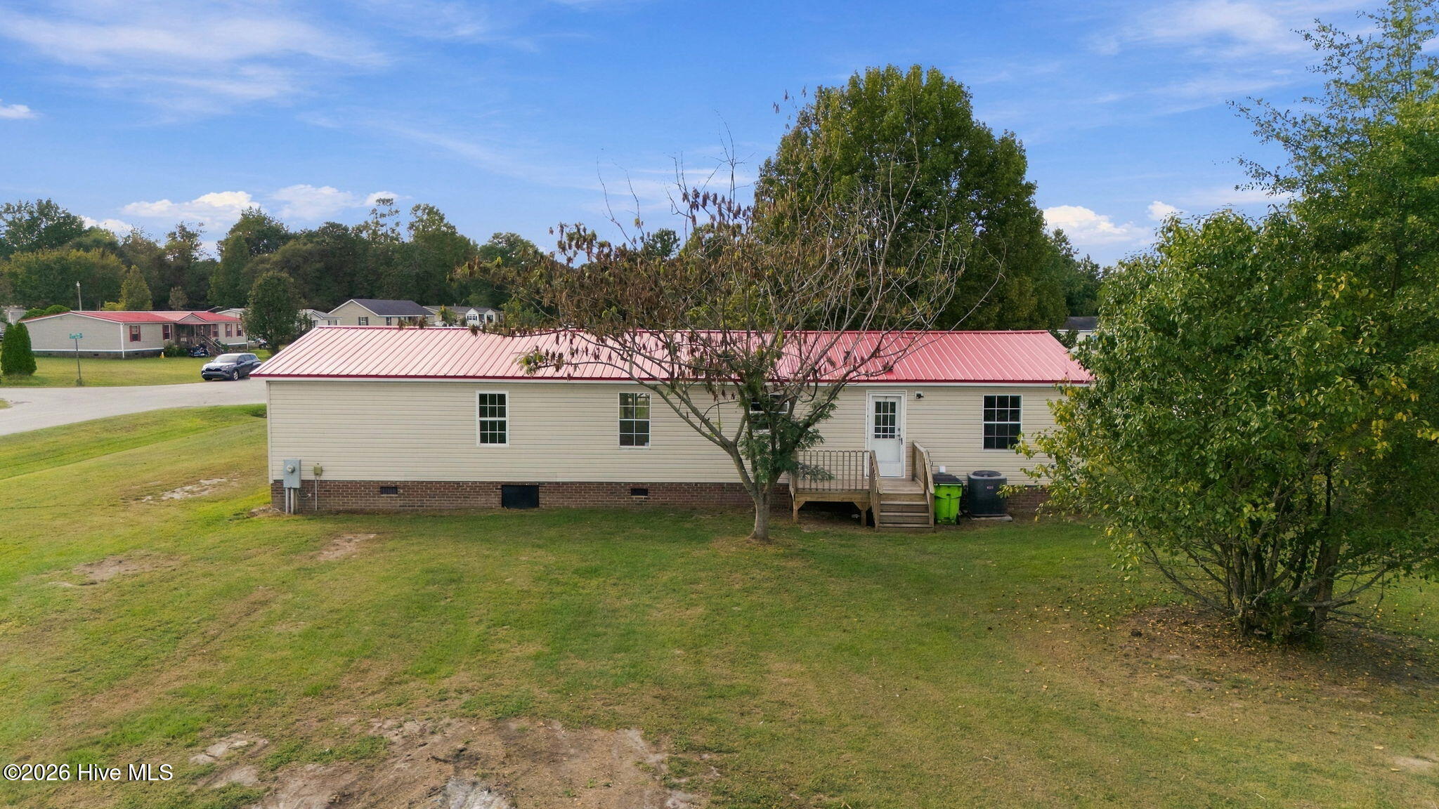 100 N Cherie Court Property Photo 3