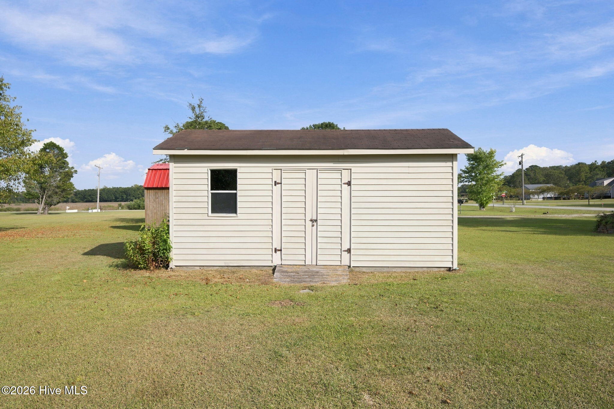 100 N Cherie Court Property Photo 5