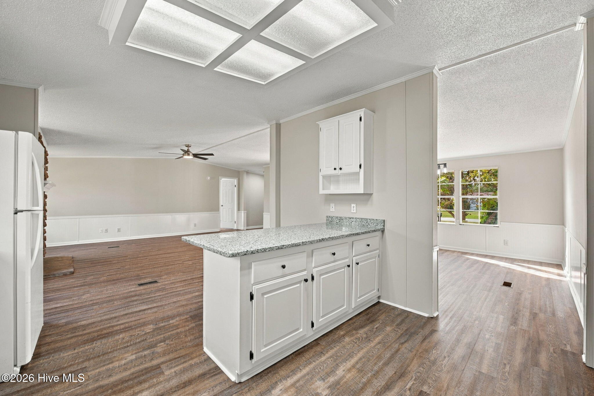 100 N Cherie Court Property Photo 24
