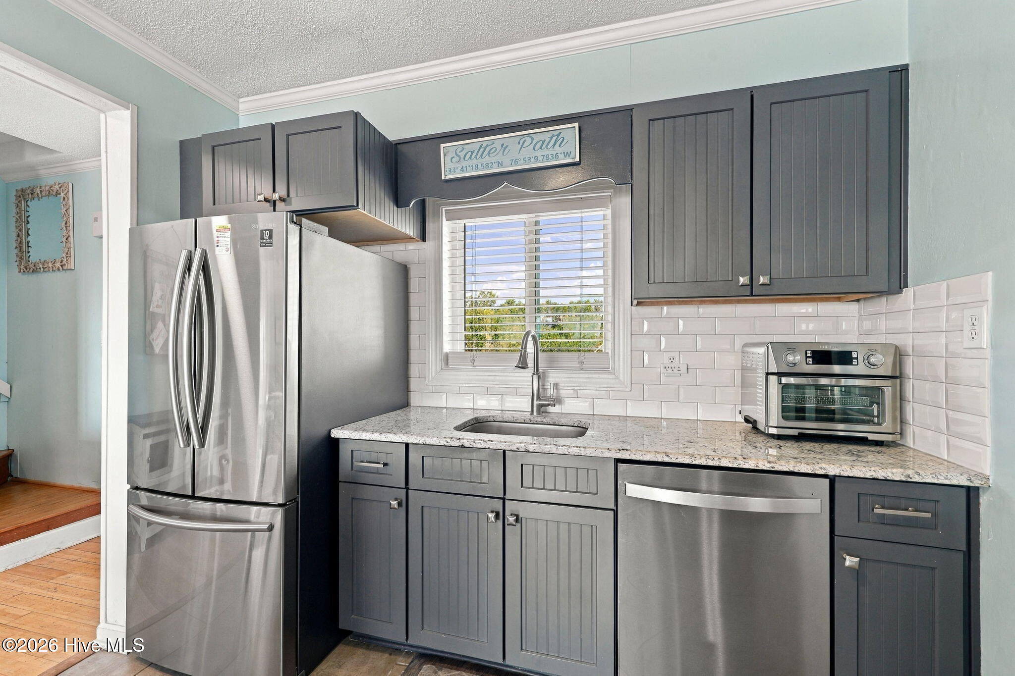 203 Hoffman Beach Road Property Photo 6