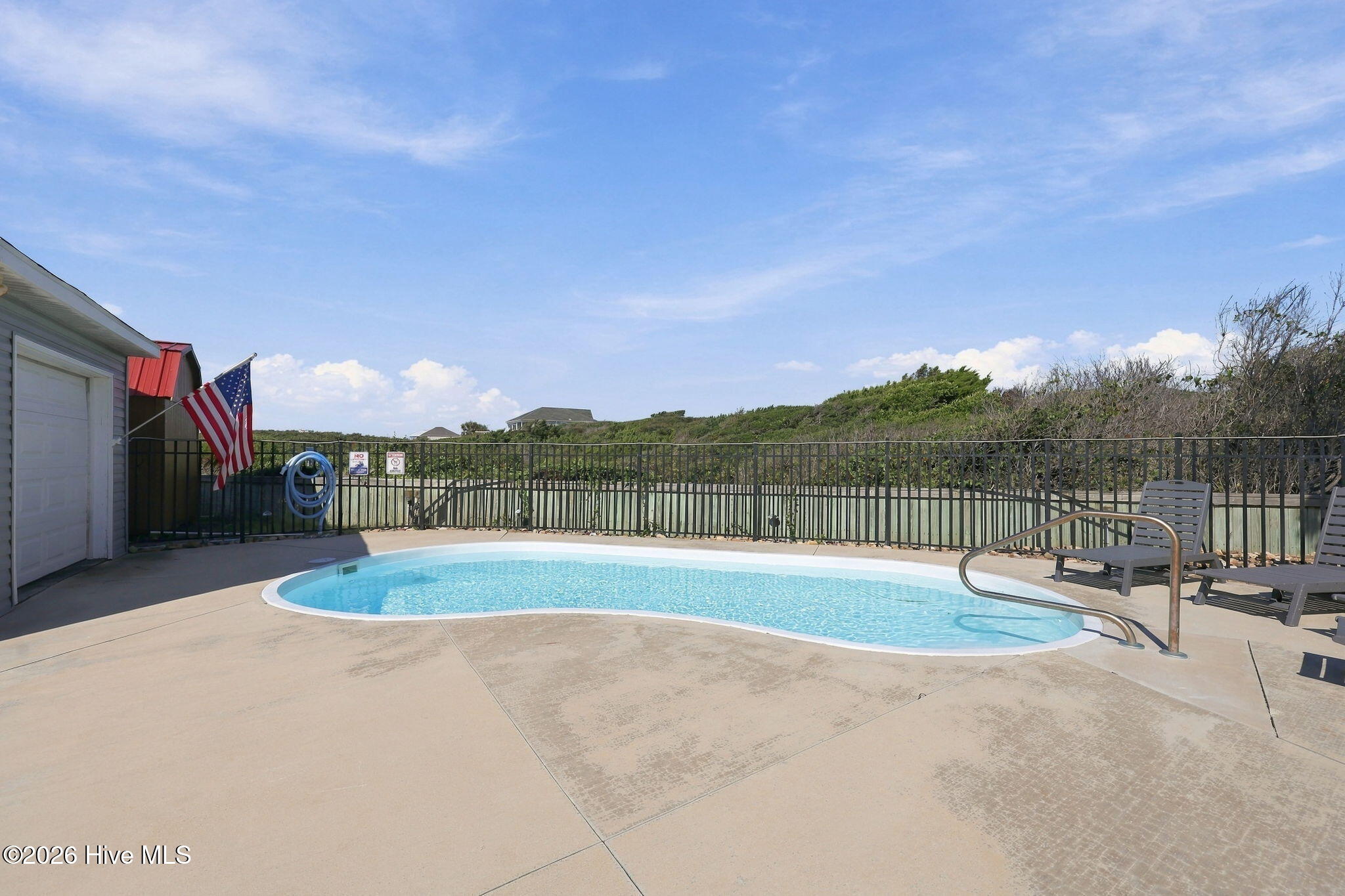 203 Hoffman Beach Road Property Photo 38