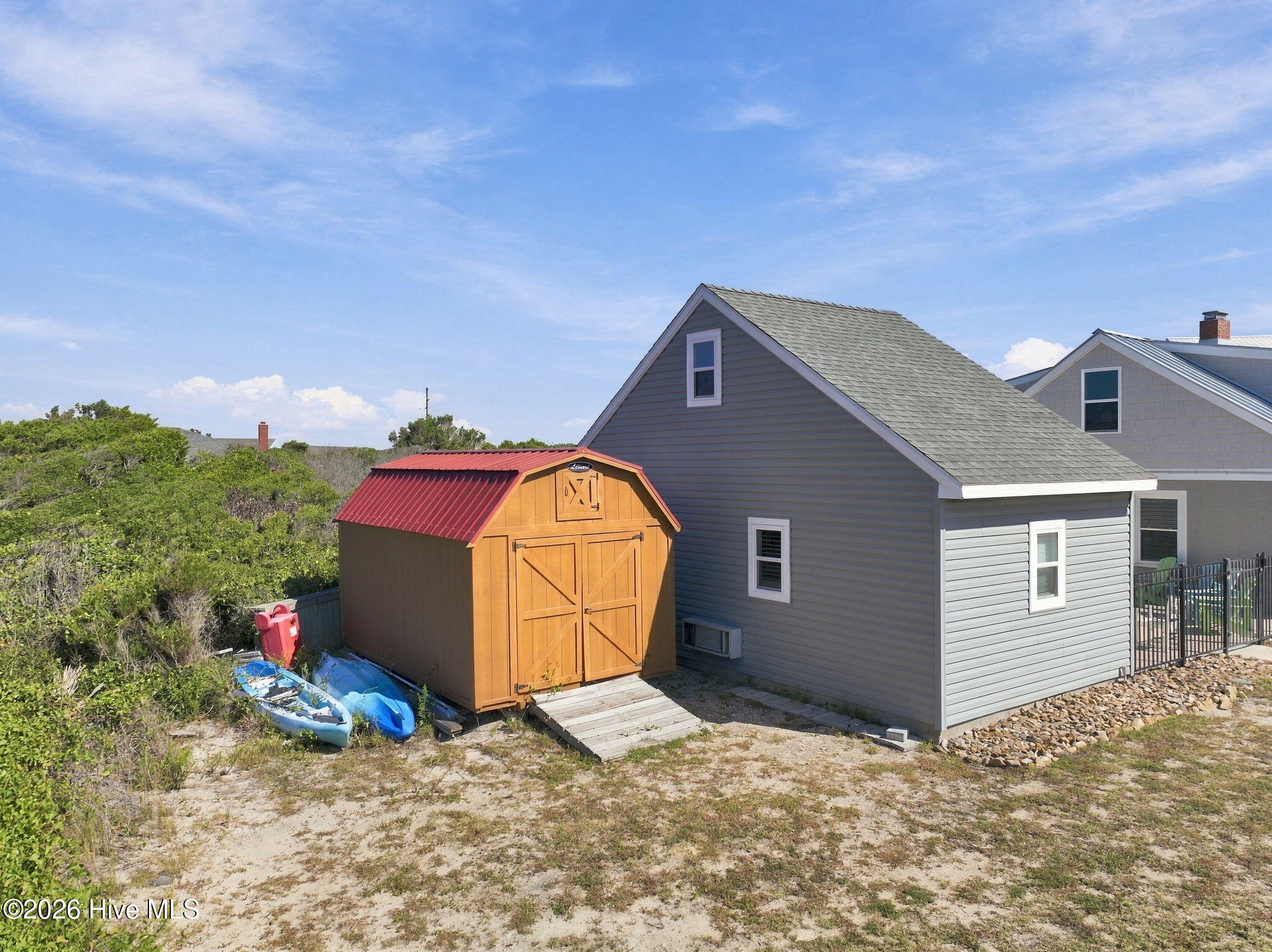 203 Hoffman Beach Road Property Photo 41