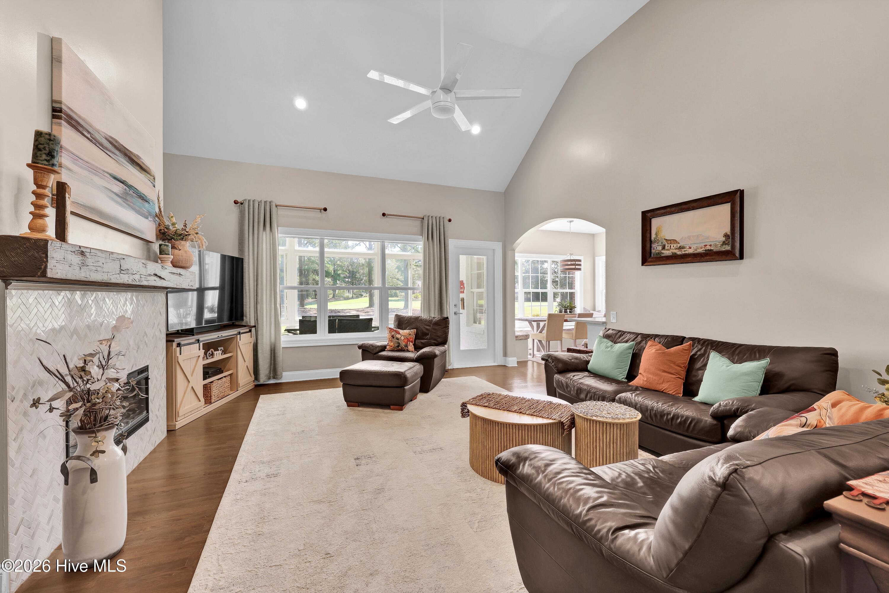 928 Wild Dunes Circle Property Photo 10