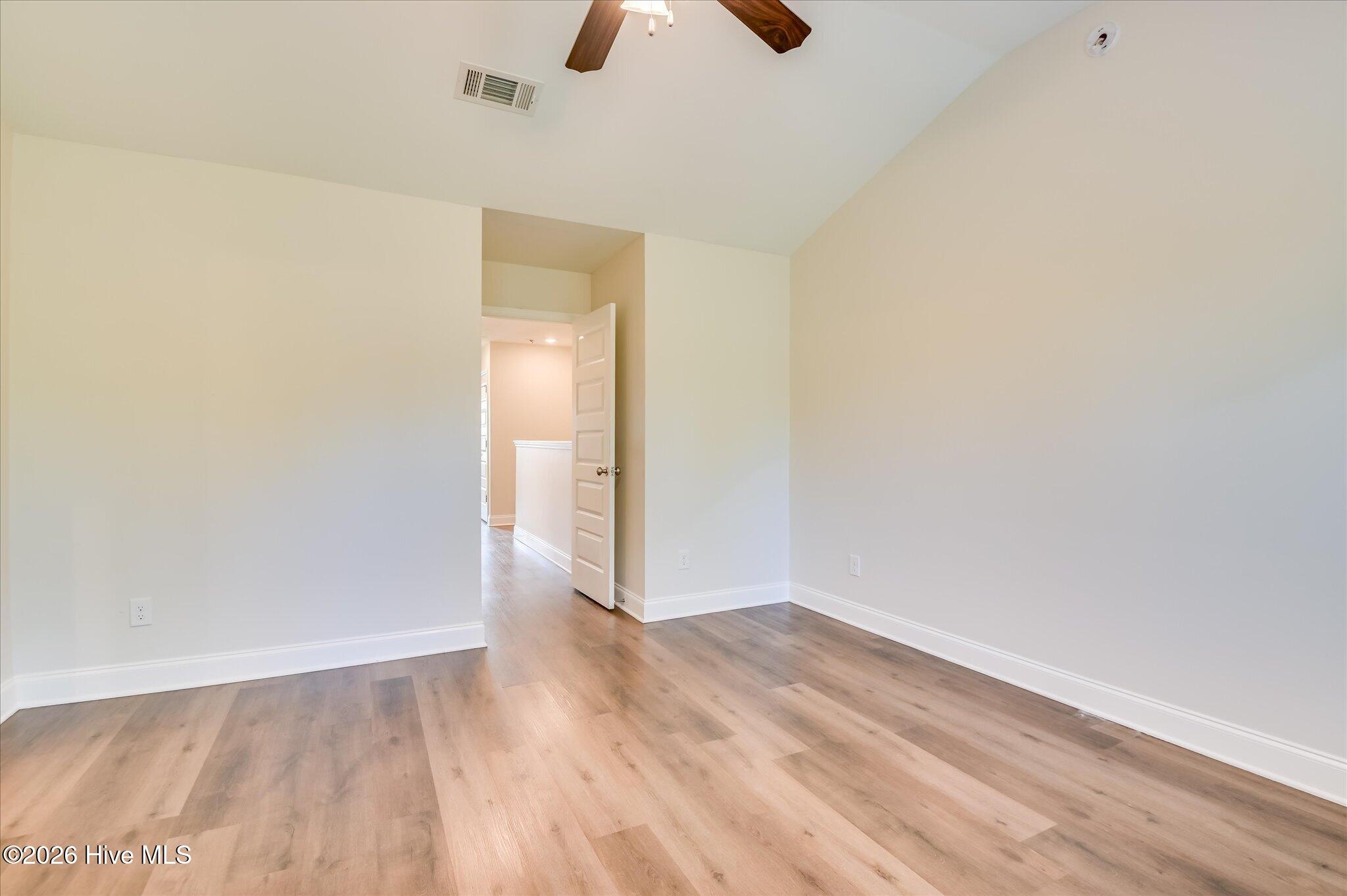 350 Sumac Trail Property Photo 28
