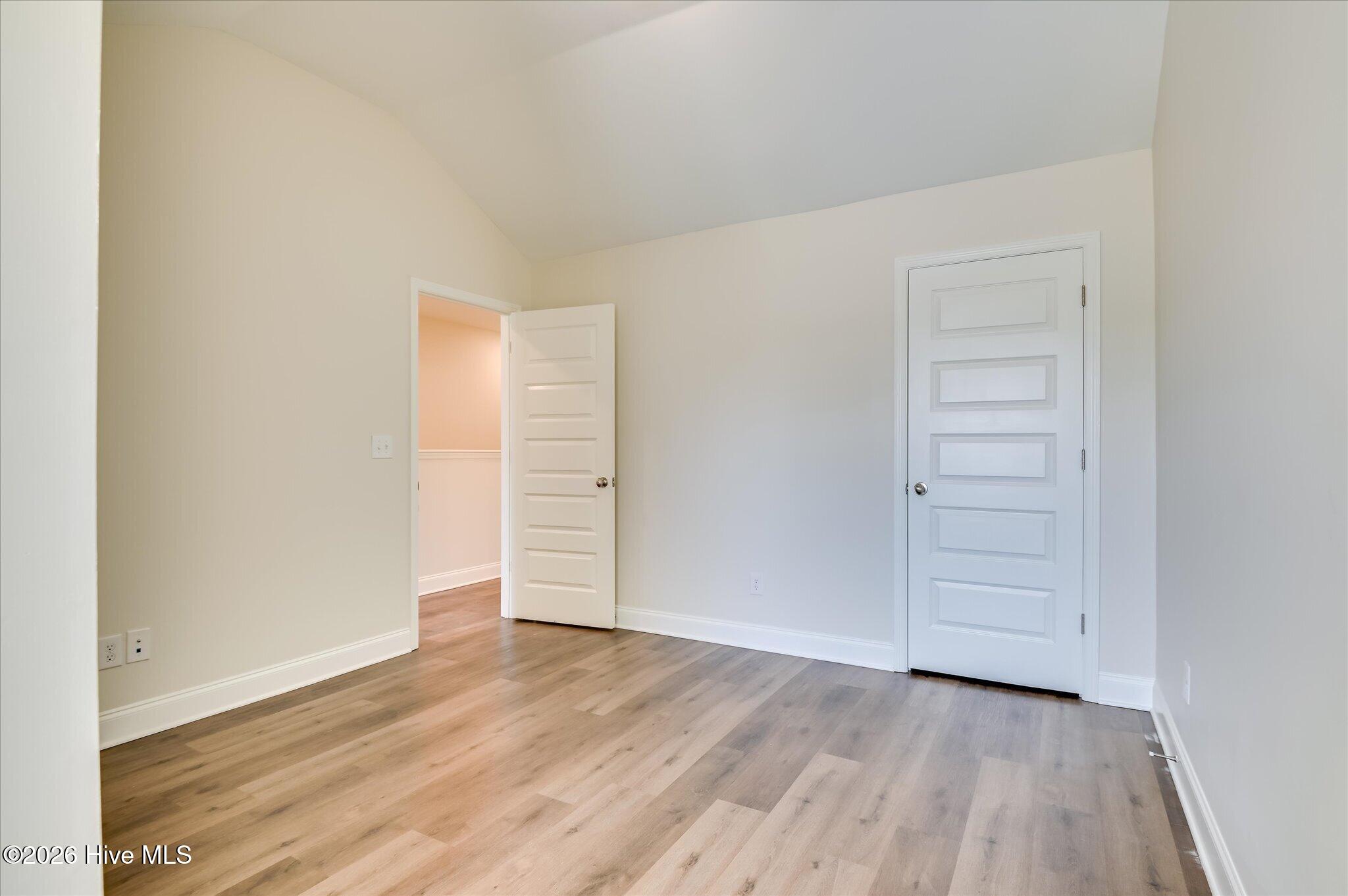 350 Sumac Trail Property Photo 37