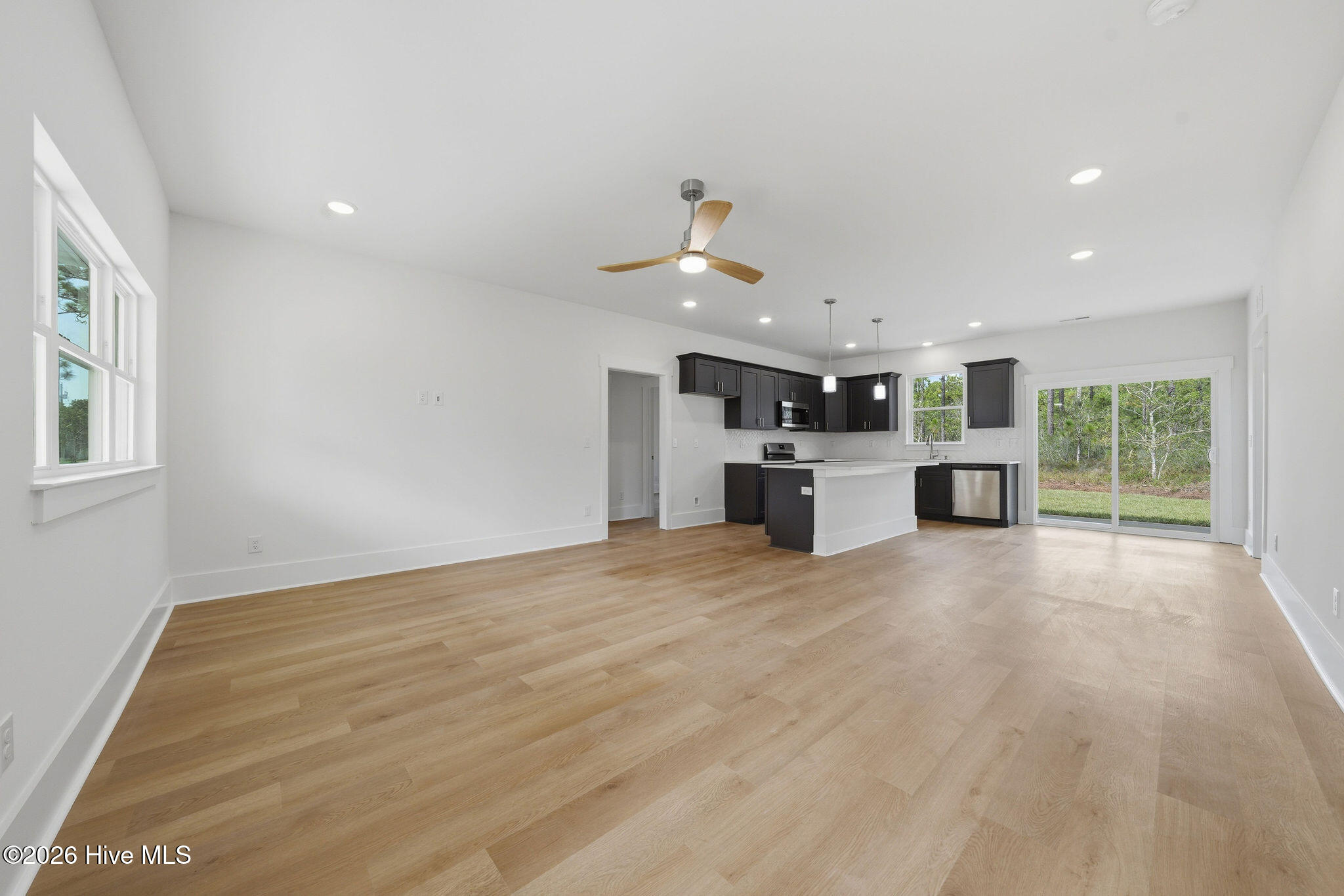 523 Woodhaven Road Property Photo 7