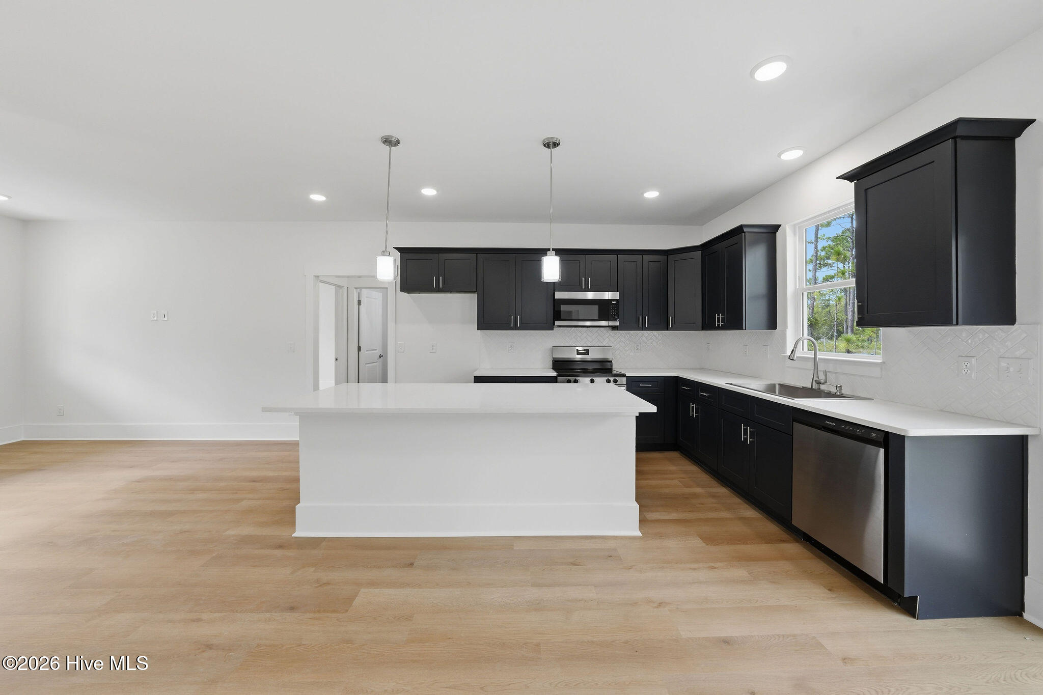 523 Woodhaven Road Property Photo 15