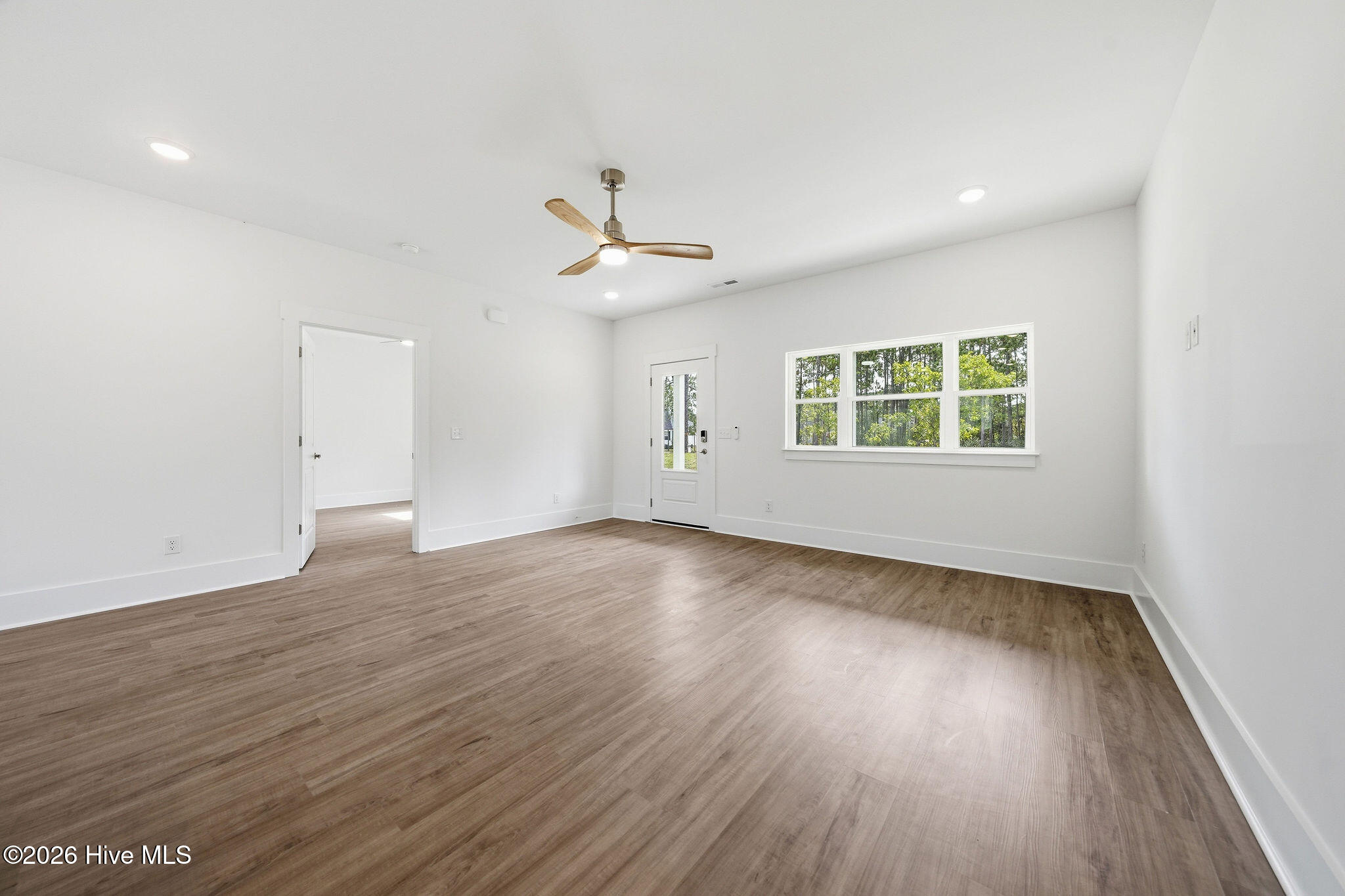 535 Woodhaven Road Property Photo 6