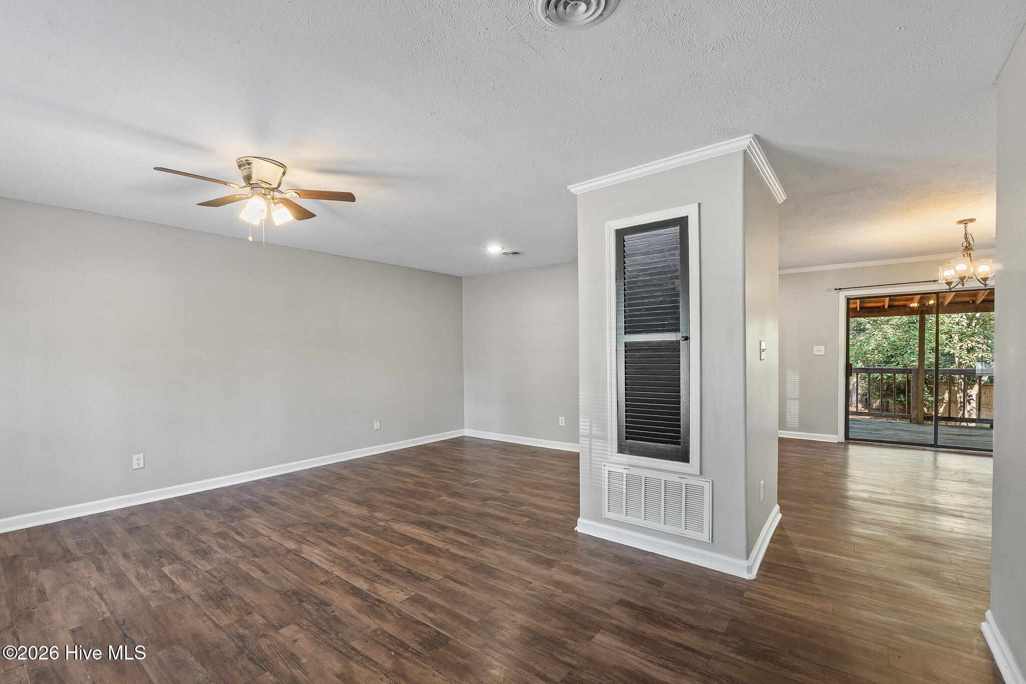 2159 Birch Court Property Photo 5