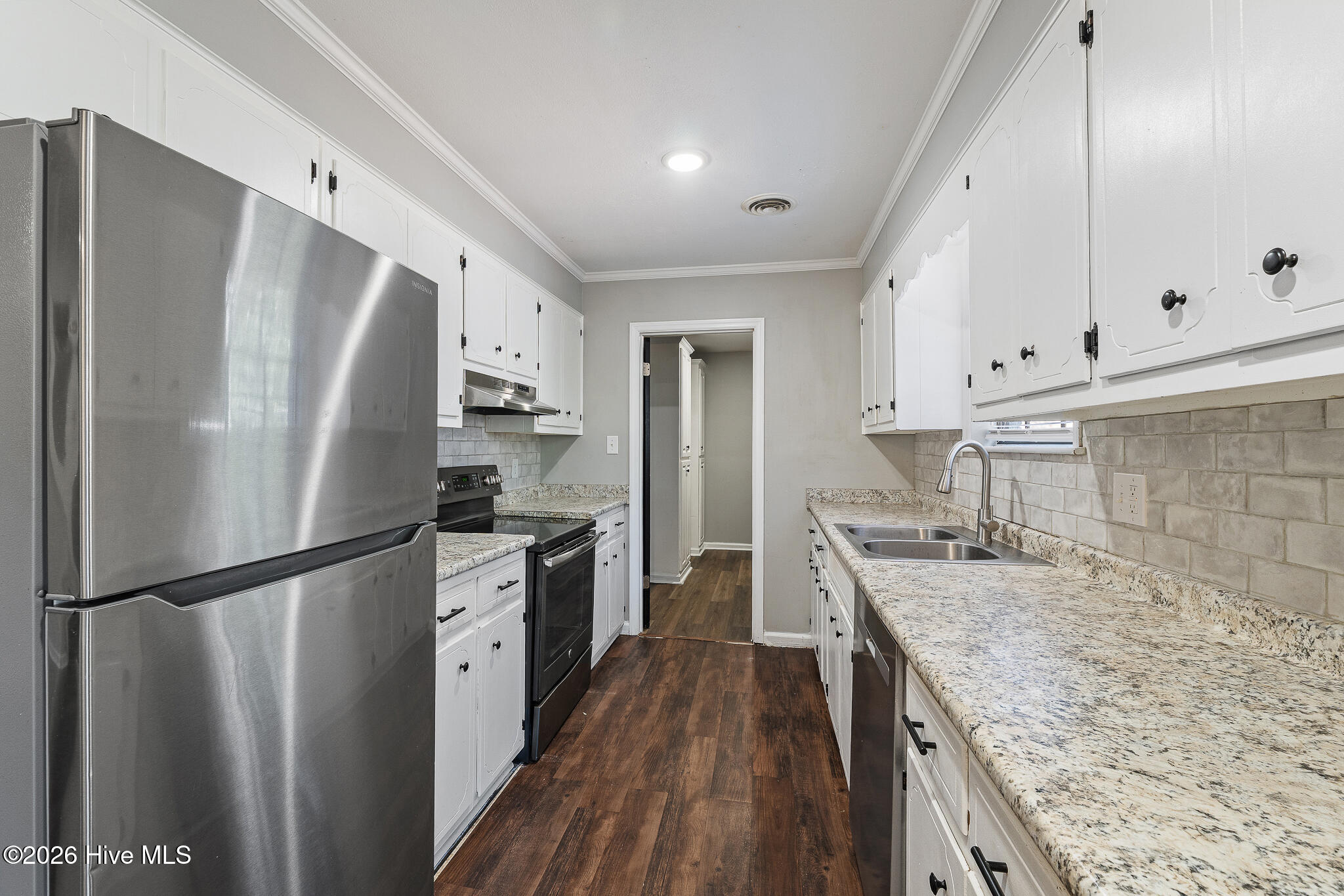 2159 Birch Court Property Photo 8