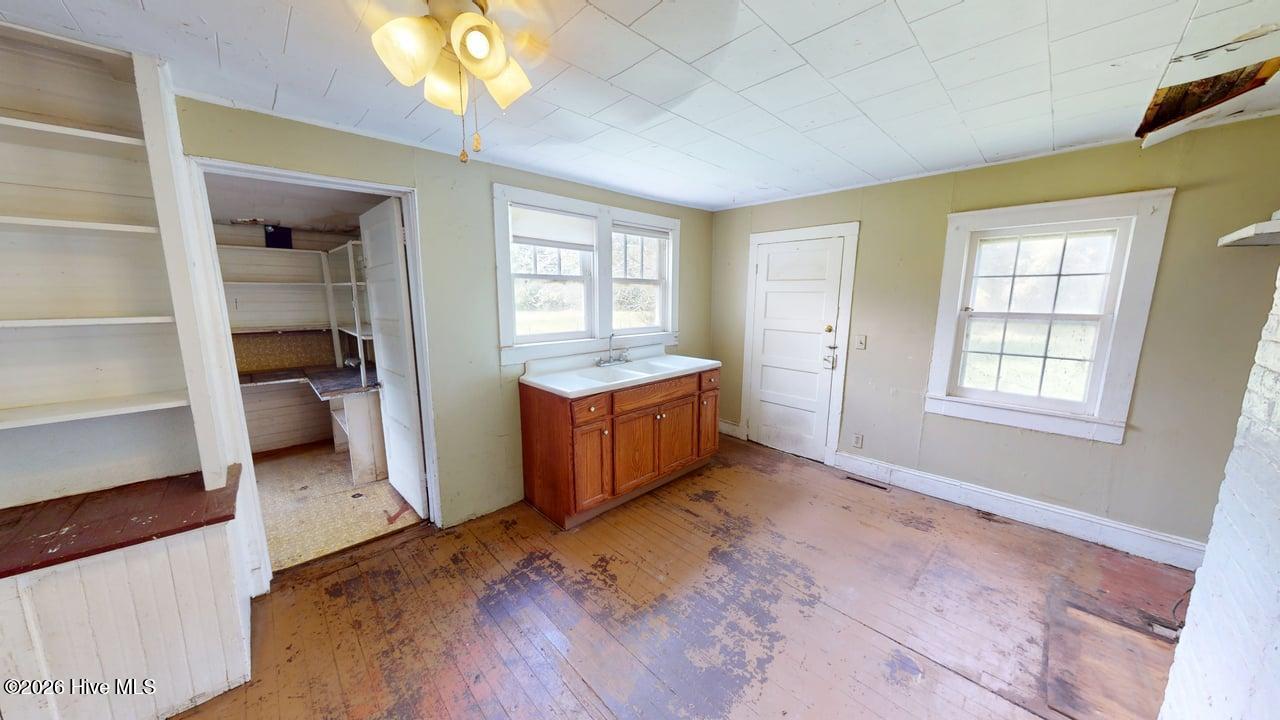 1460 Willeyton Road Property Photo 18