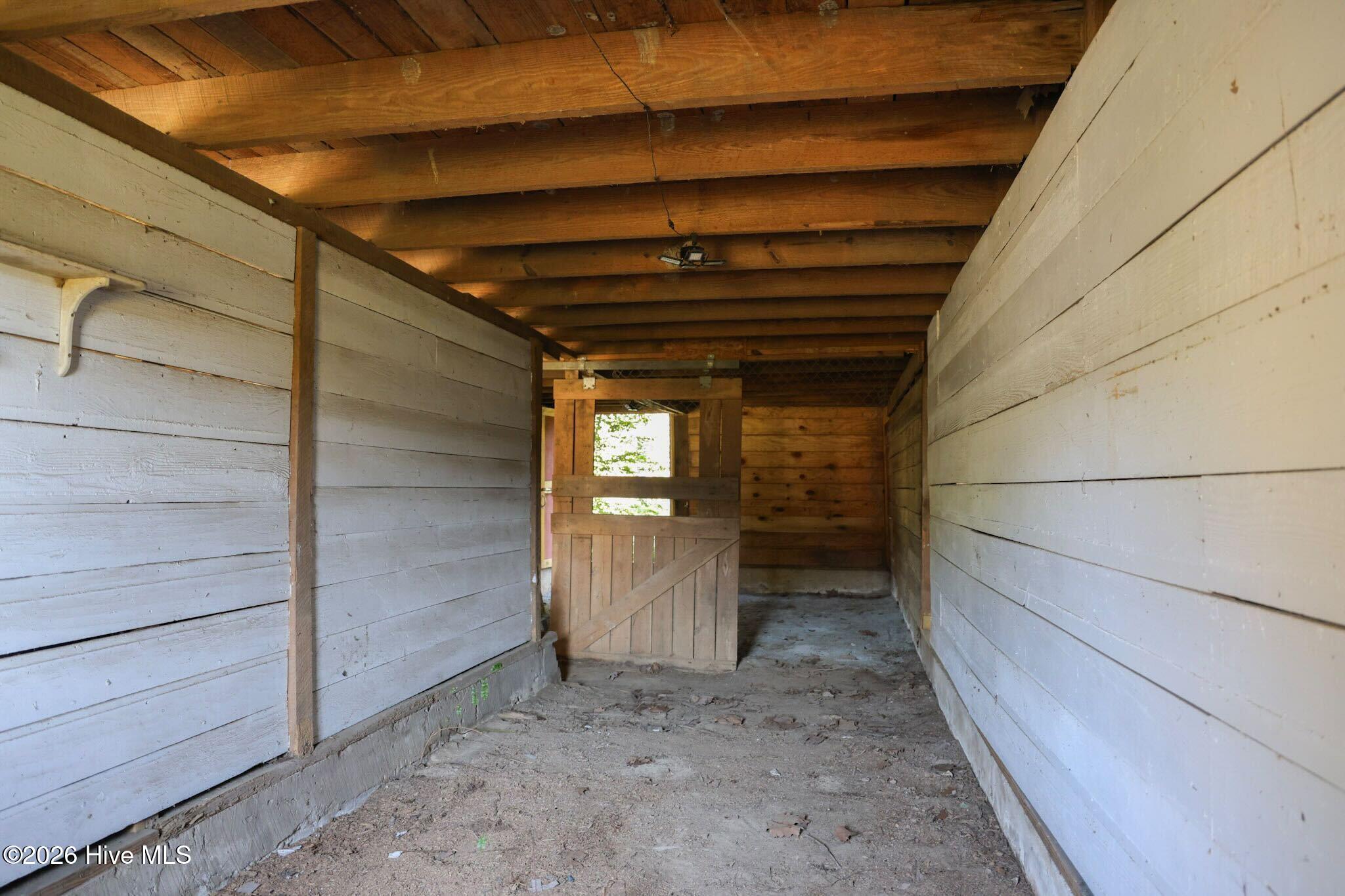 1460 Willeyton Road Property Photo 88