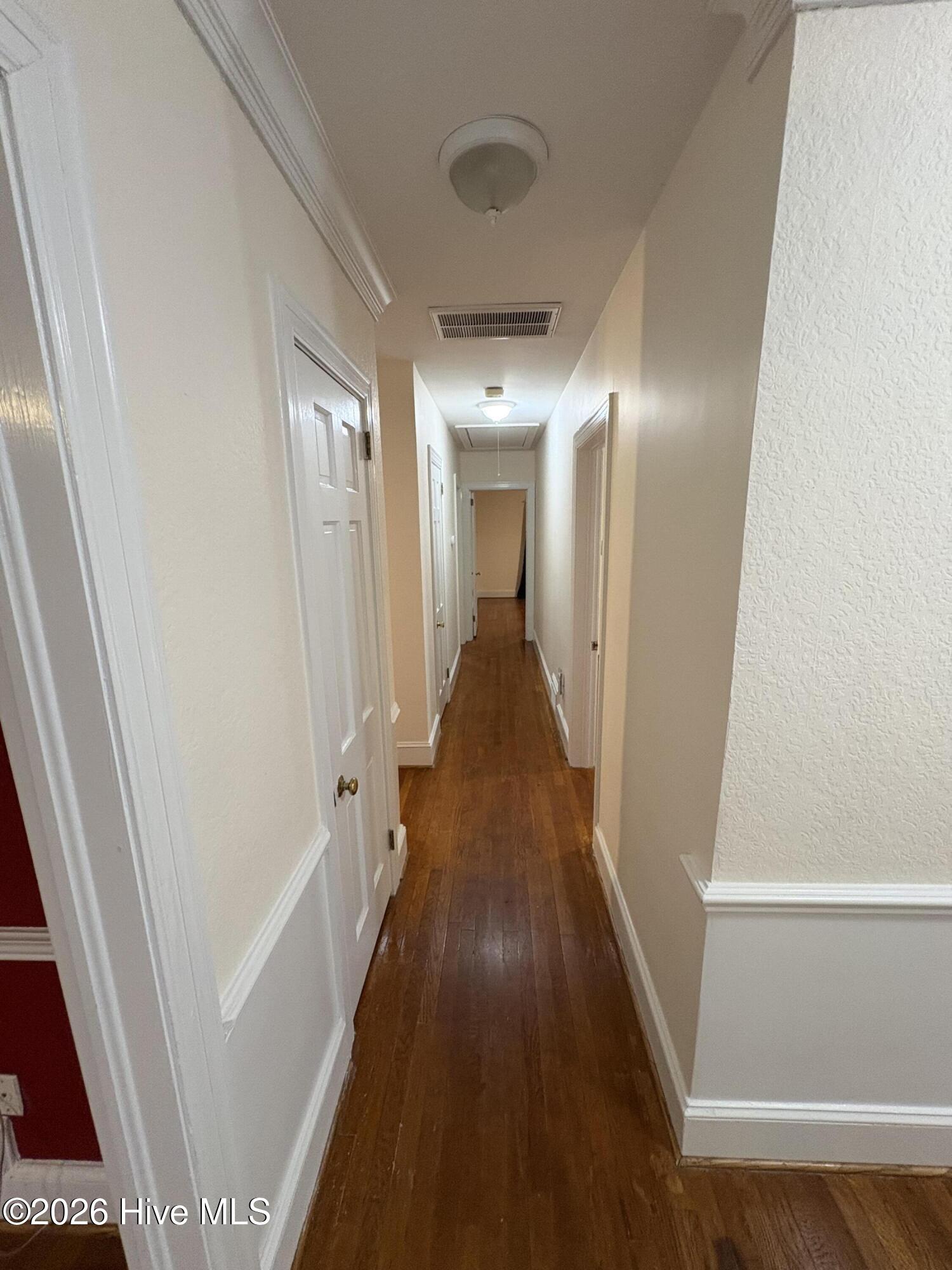 802 Forest Hill Circle Property Photo 18