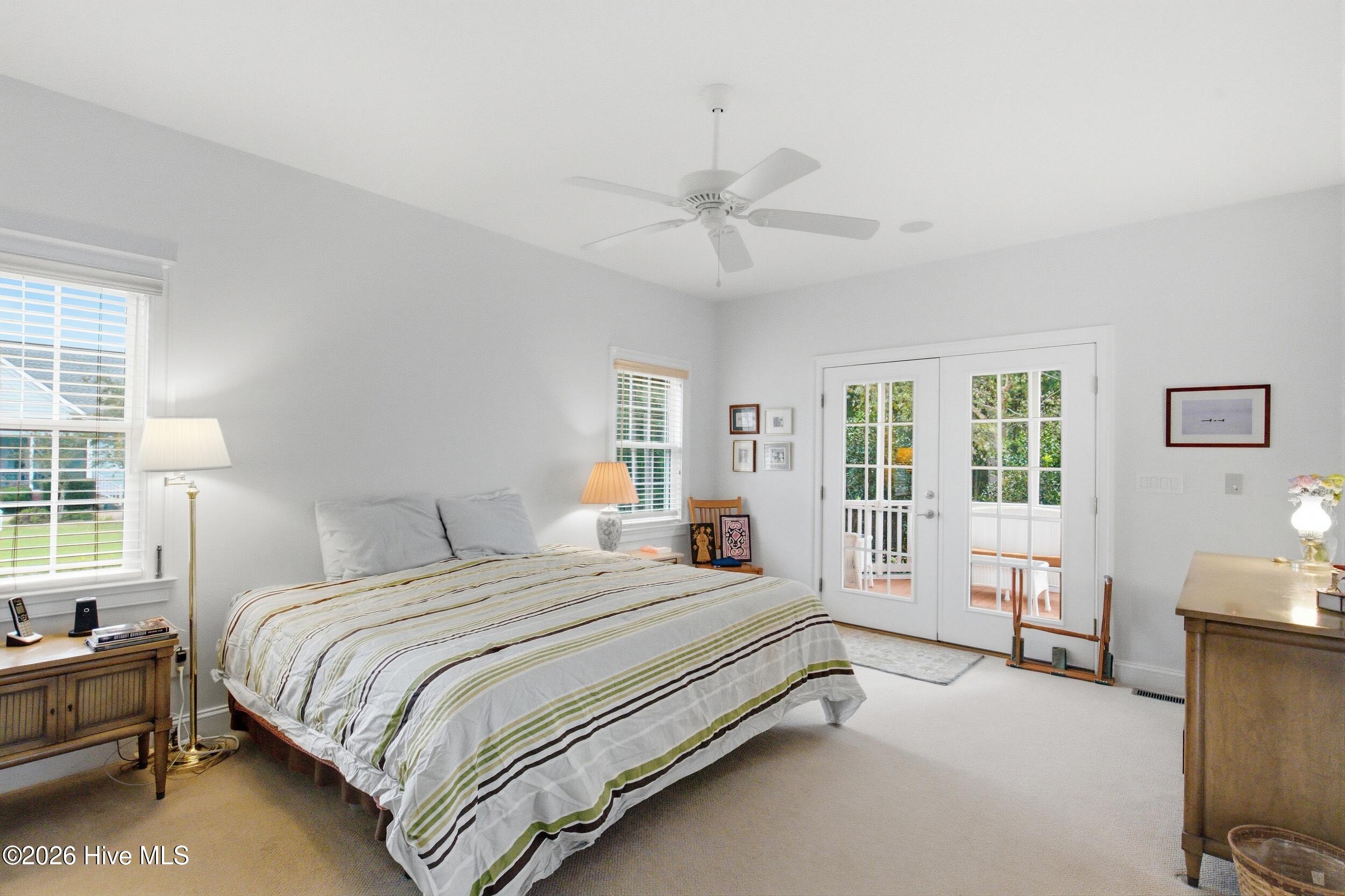 127 Shenandoah River Drive Property Photo 24