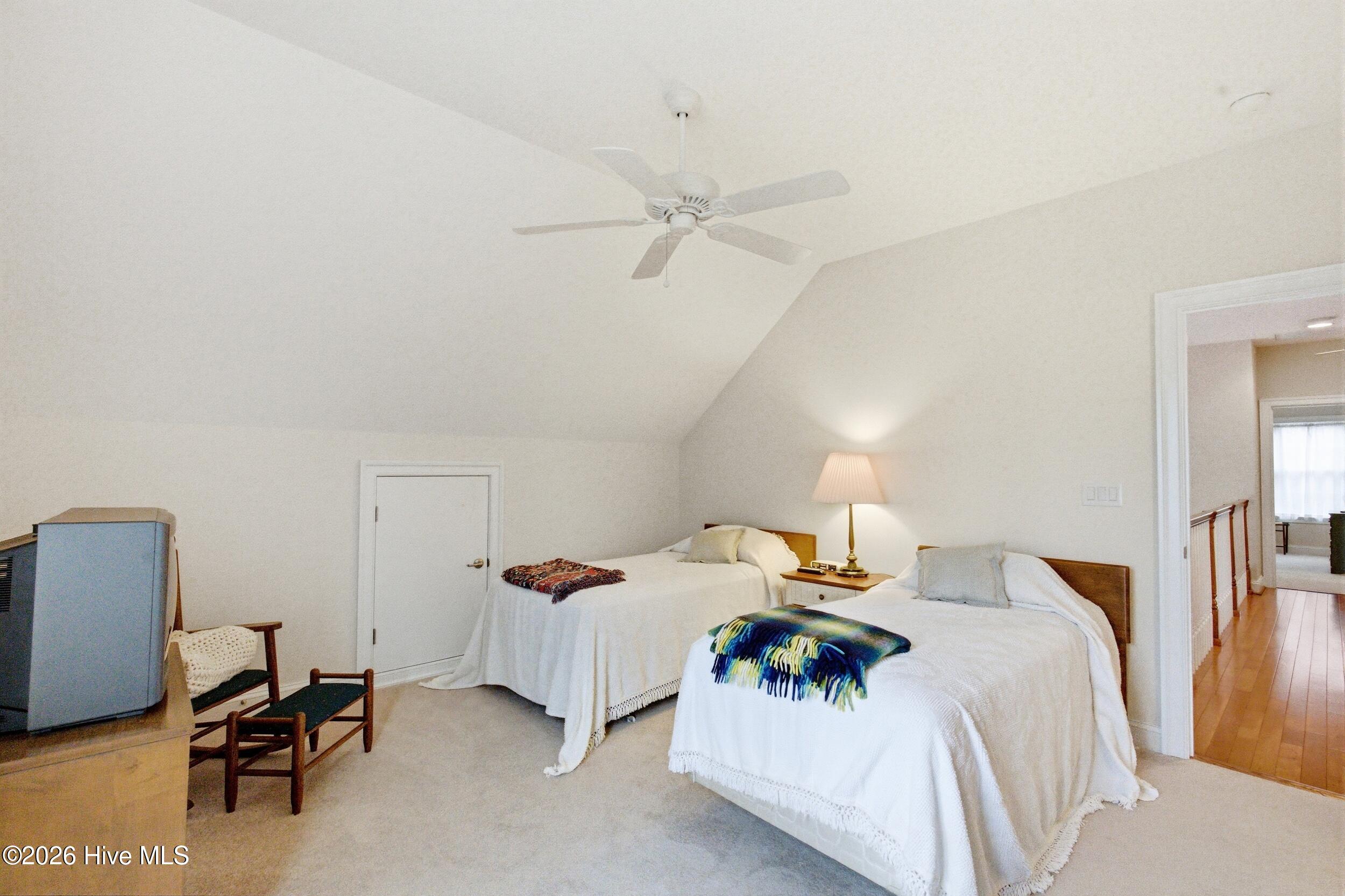 127 Shenandoah River Drive Property Photo 38