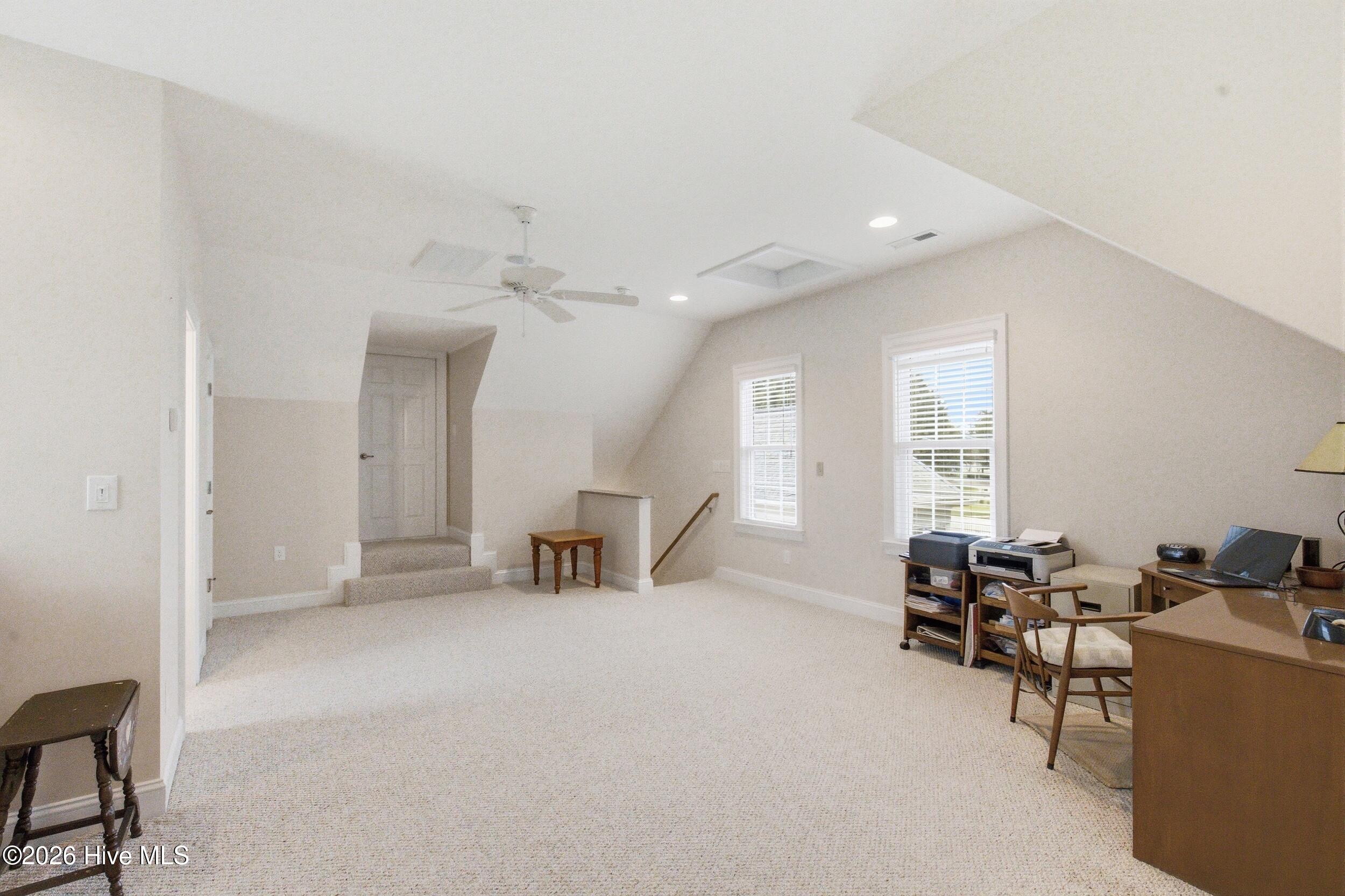 127 Shenandoah River Drive Property Photo 42