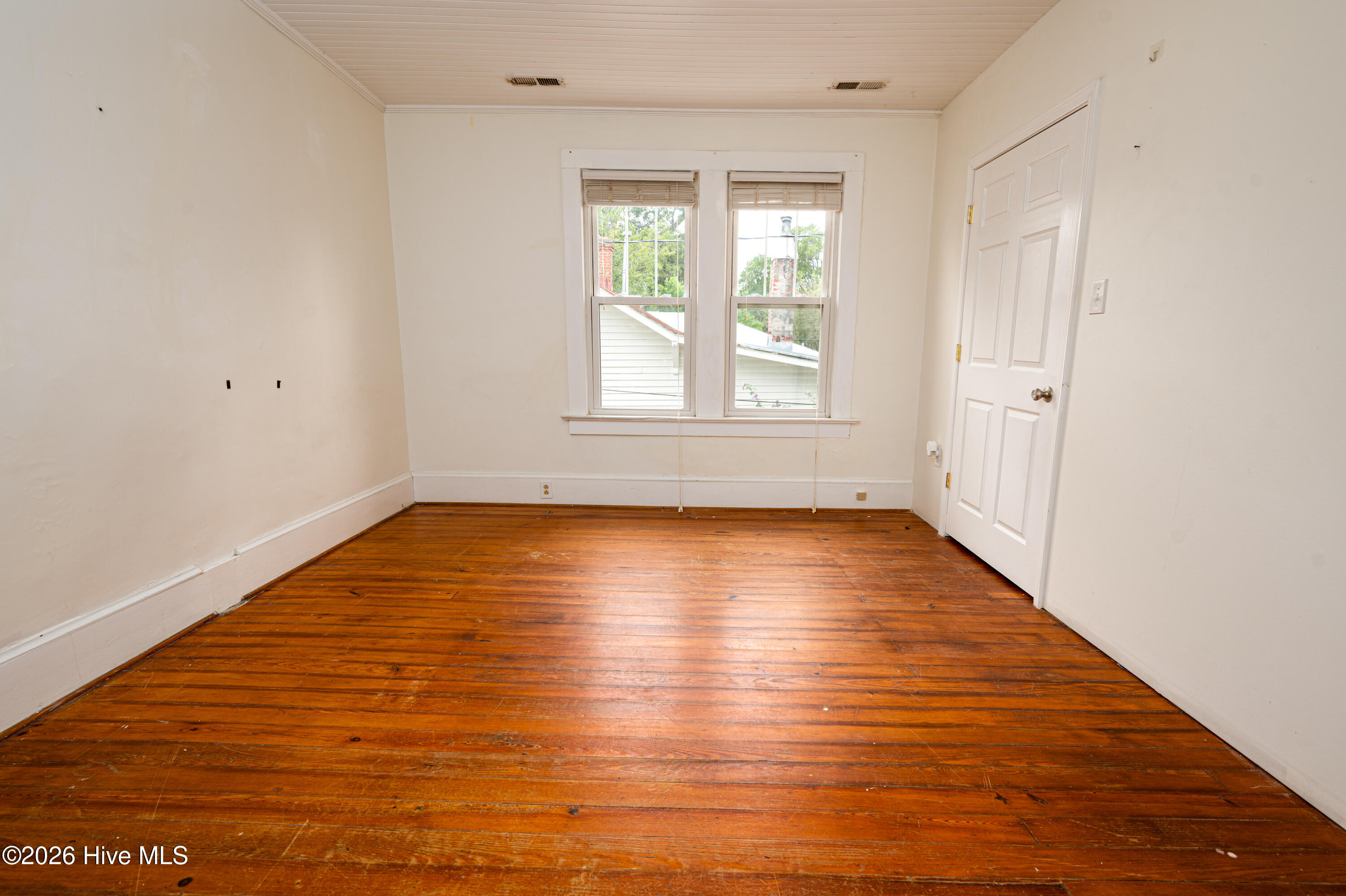 312 Avenue B Property Photo 24