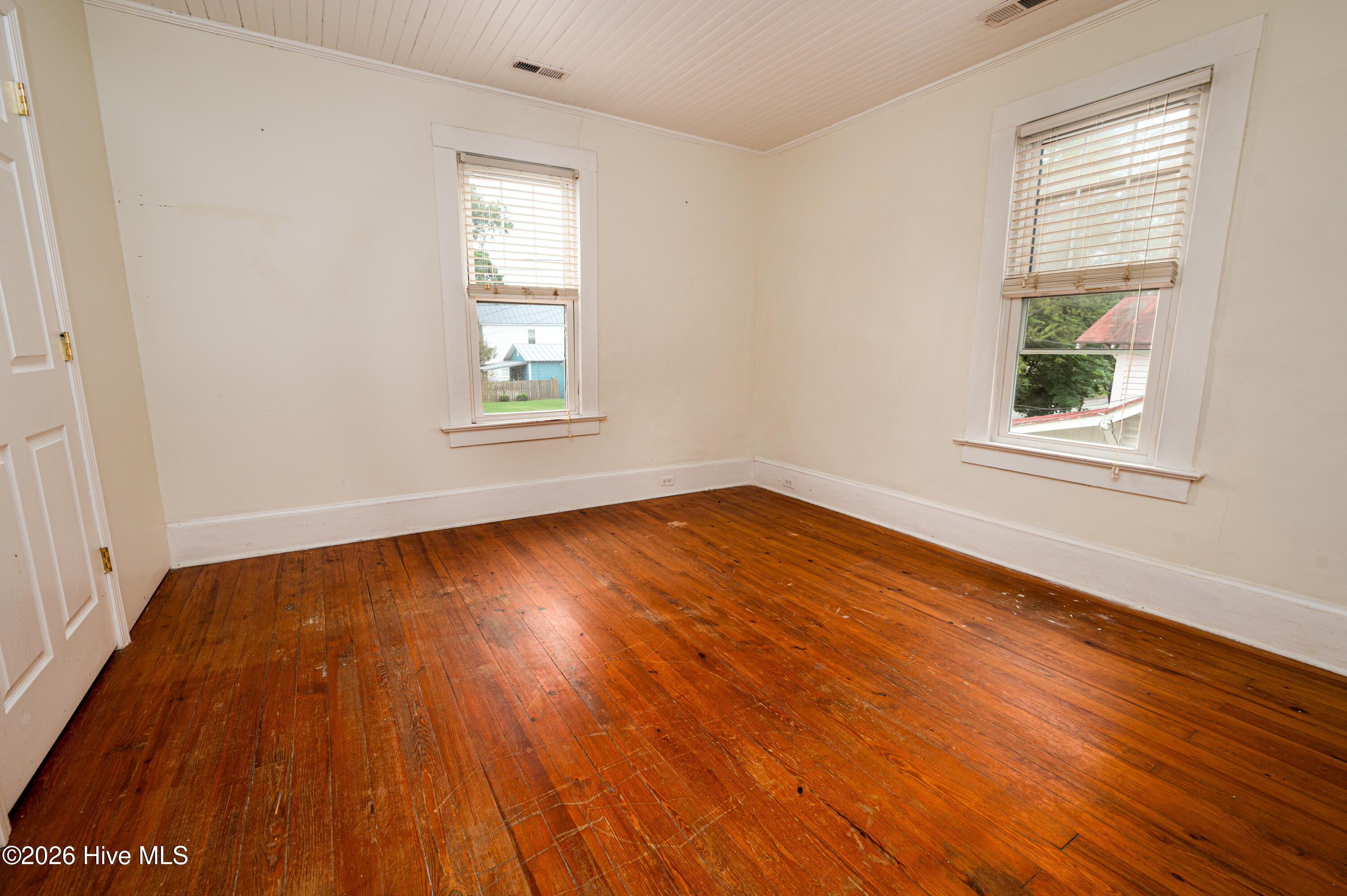 312 Avenue B Property Photo 26