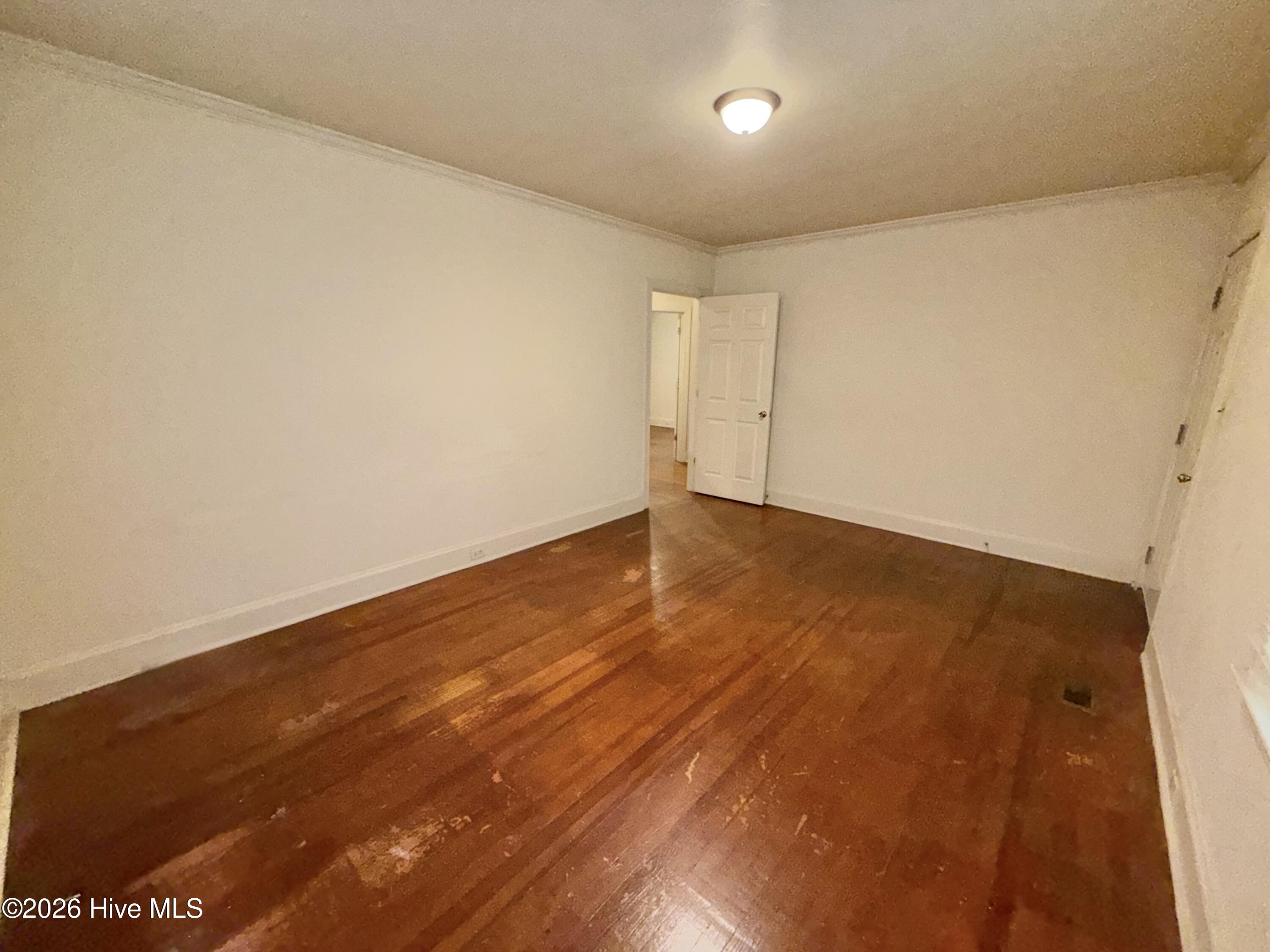 1004 Long Avenue Property Photo 7