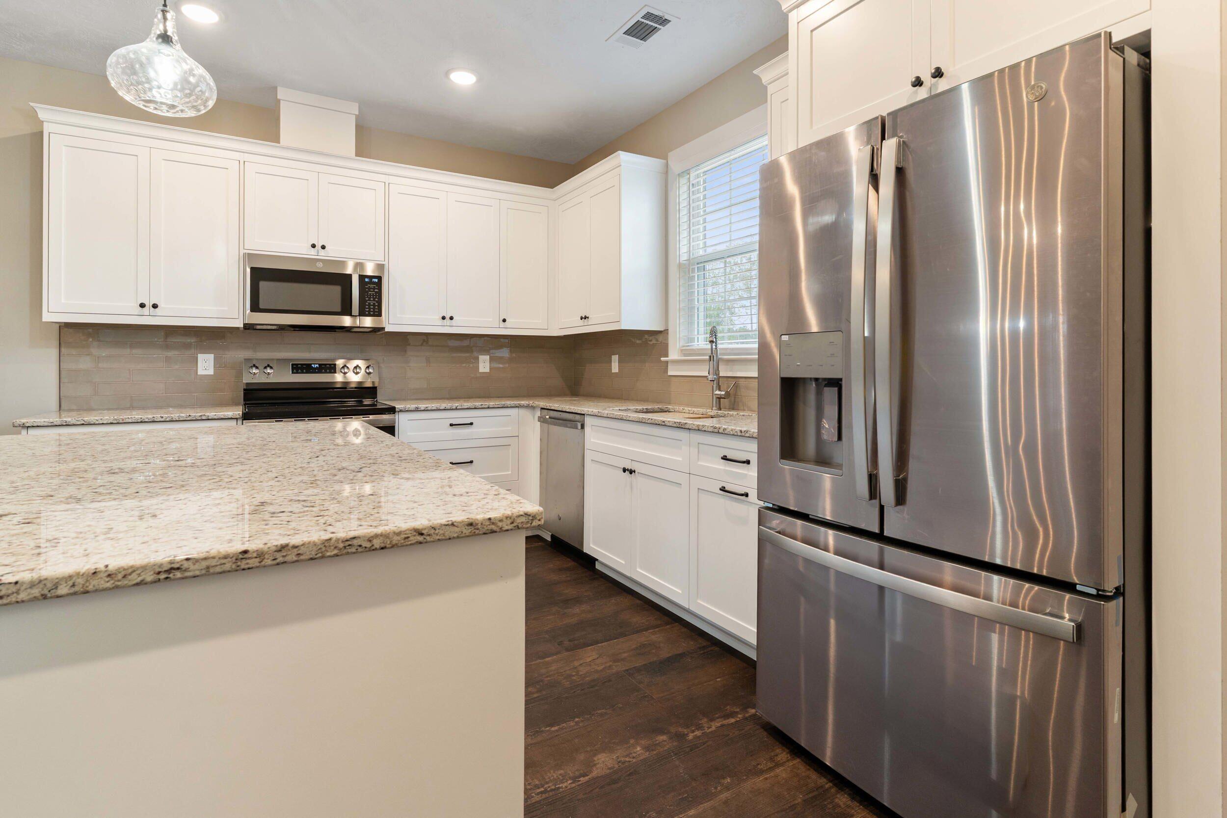 110 Big Rock Road Property Photo 4