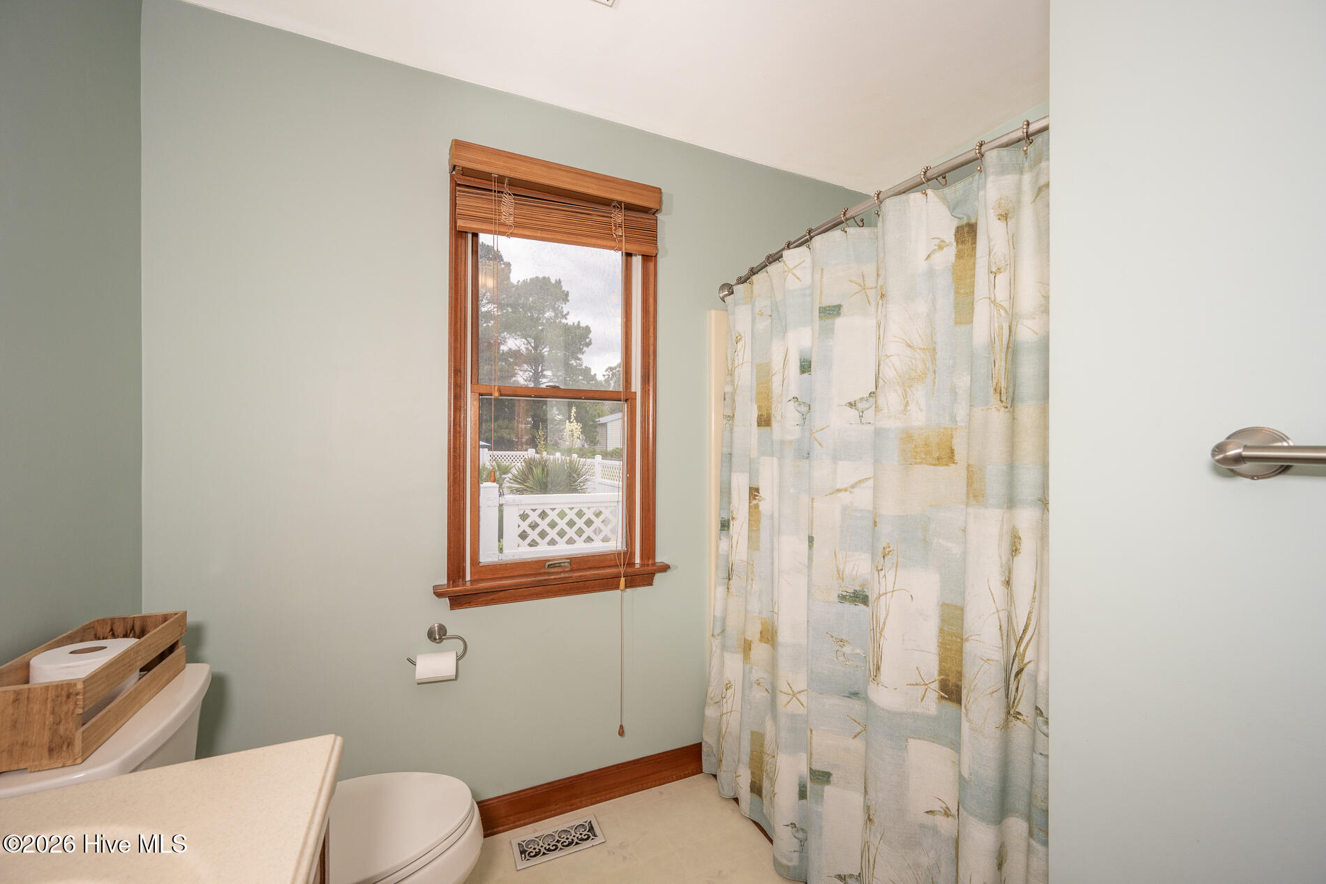 112 South Street Property Photo 27