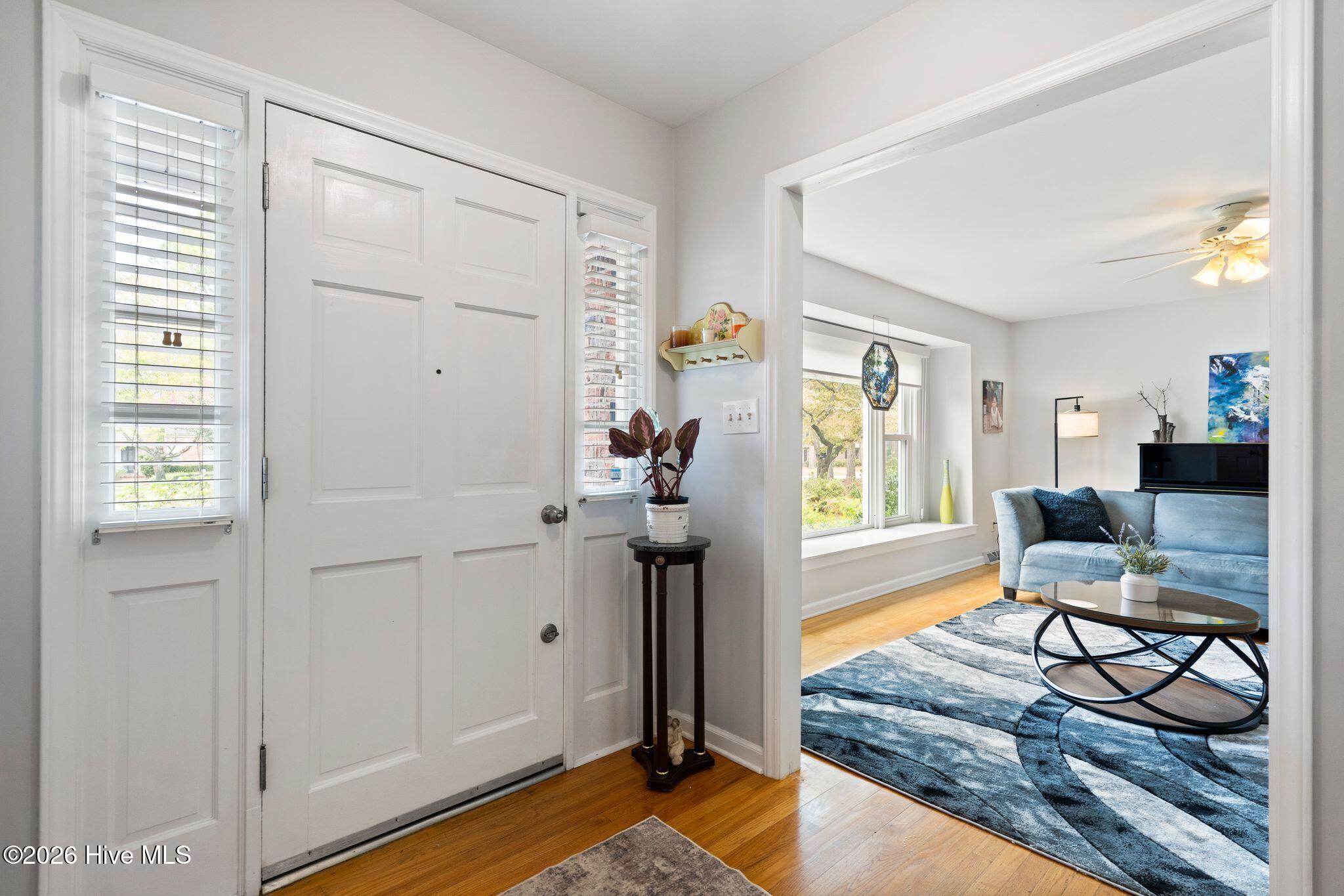 2316 Lynnwood Drive Property Photo 7