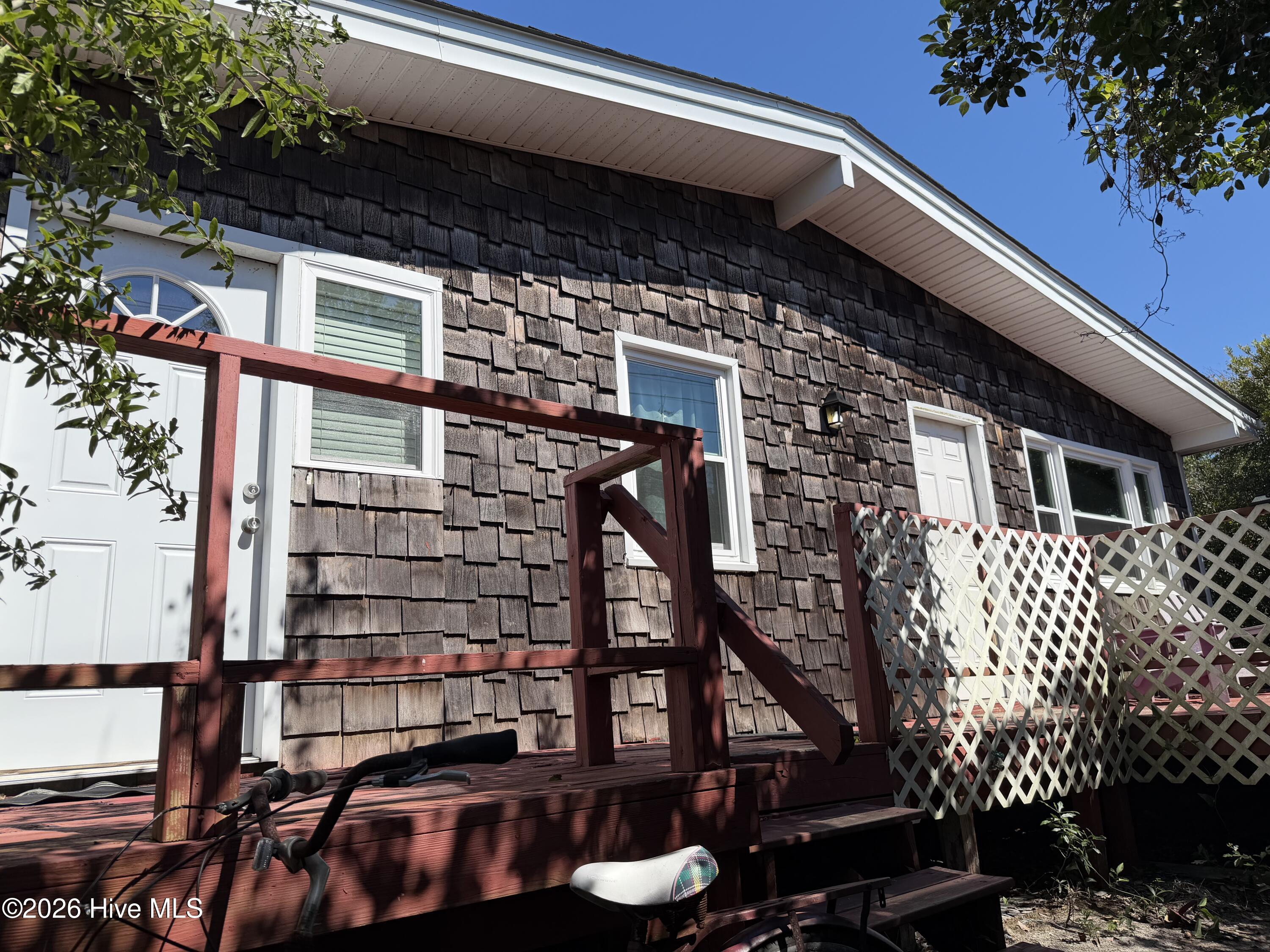 172 Salter Path Road Property Photo 1