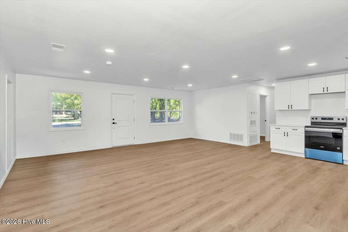 2274 Darlington Drive Property Photo 6