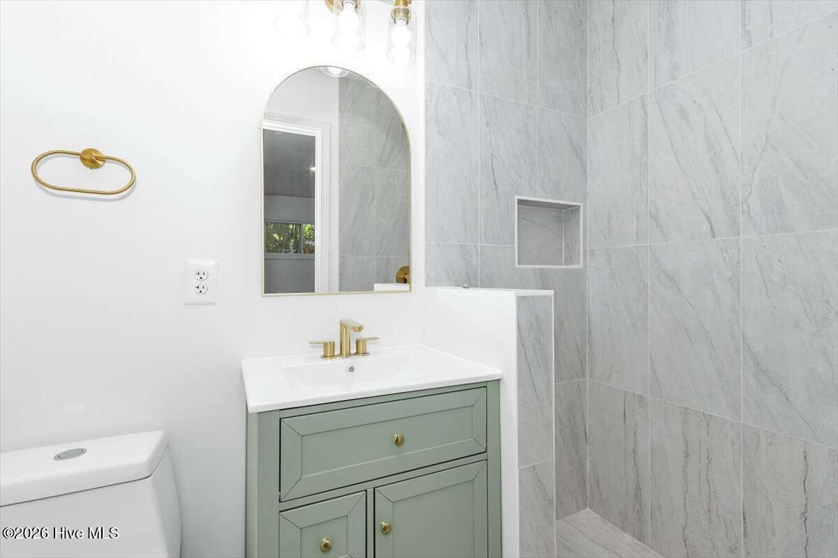 2274 Darlington Drive Property Photo 9