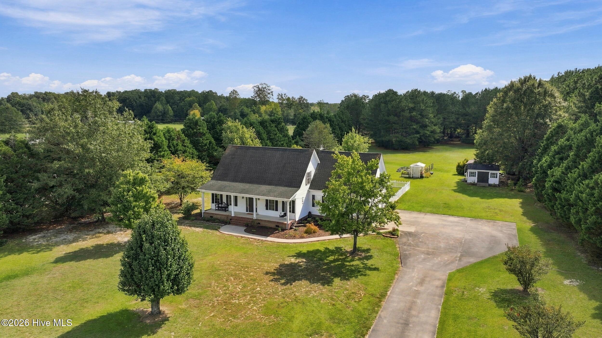 138 County Line Road Property Photo 1