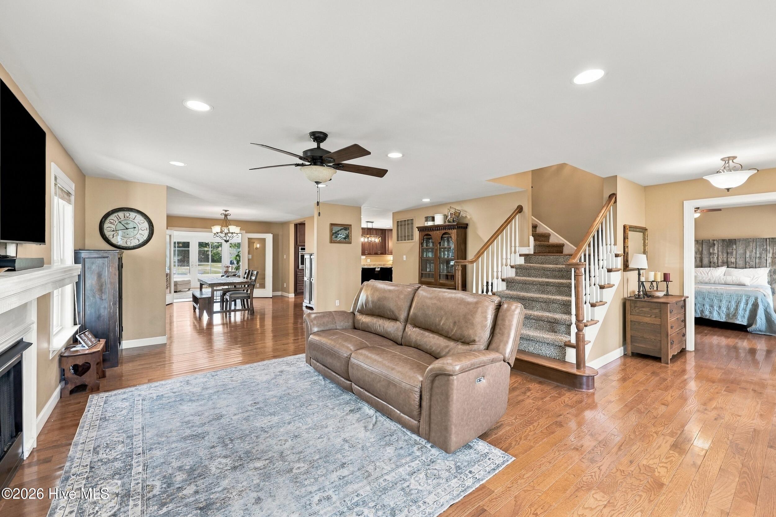 138 County Line Road Property Photo 6