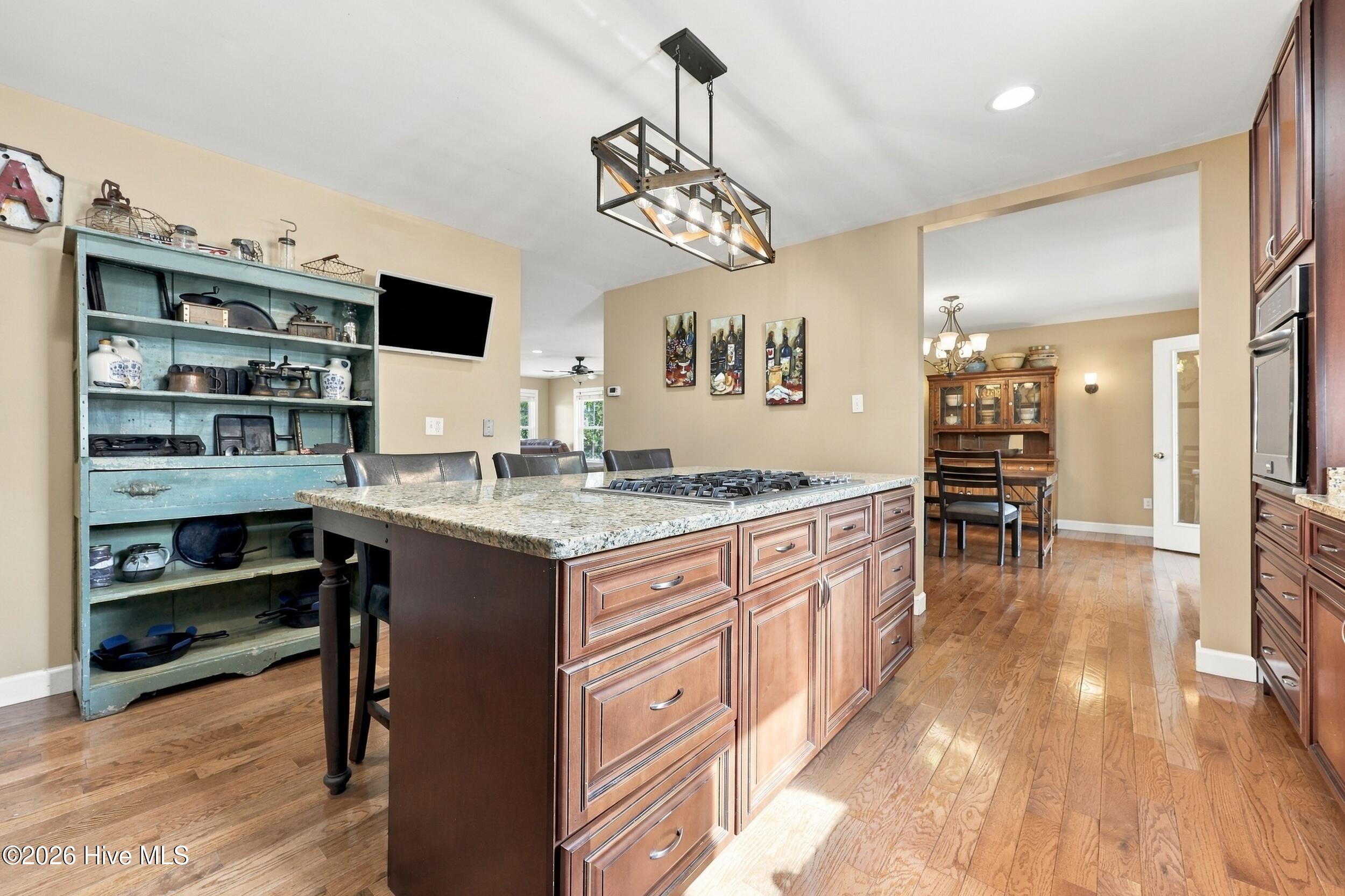 138 County Line Road Property Photo 14